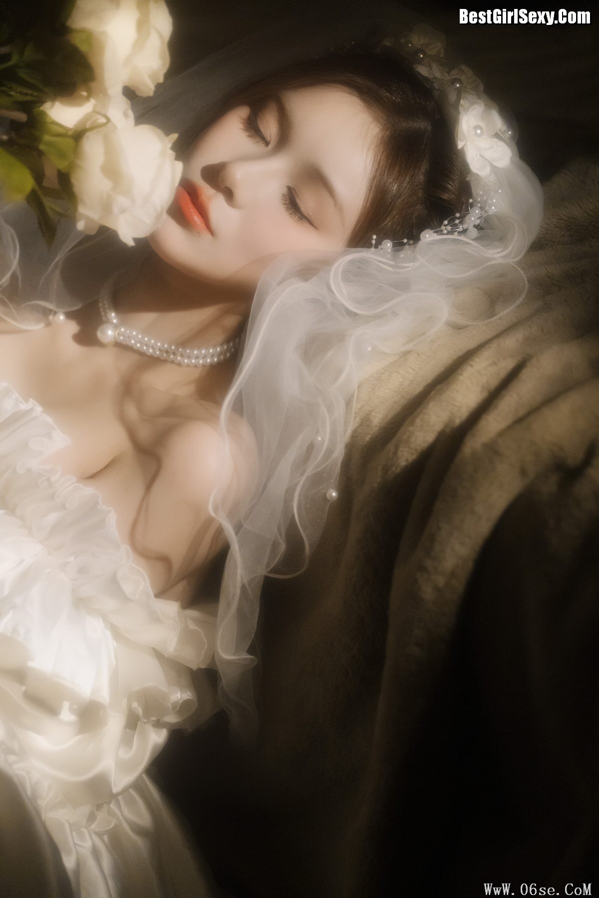 图片[28]-YiTuYu艺图语 Vol.3952 Nai Lao[32P]-六色网