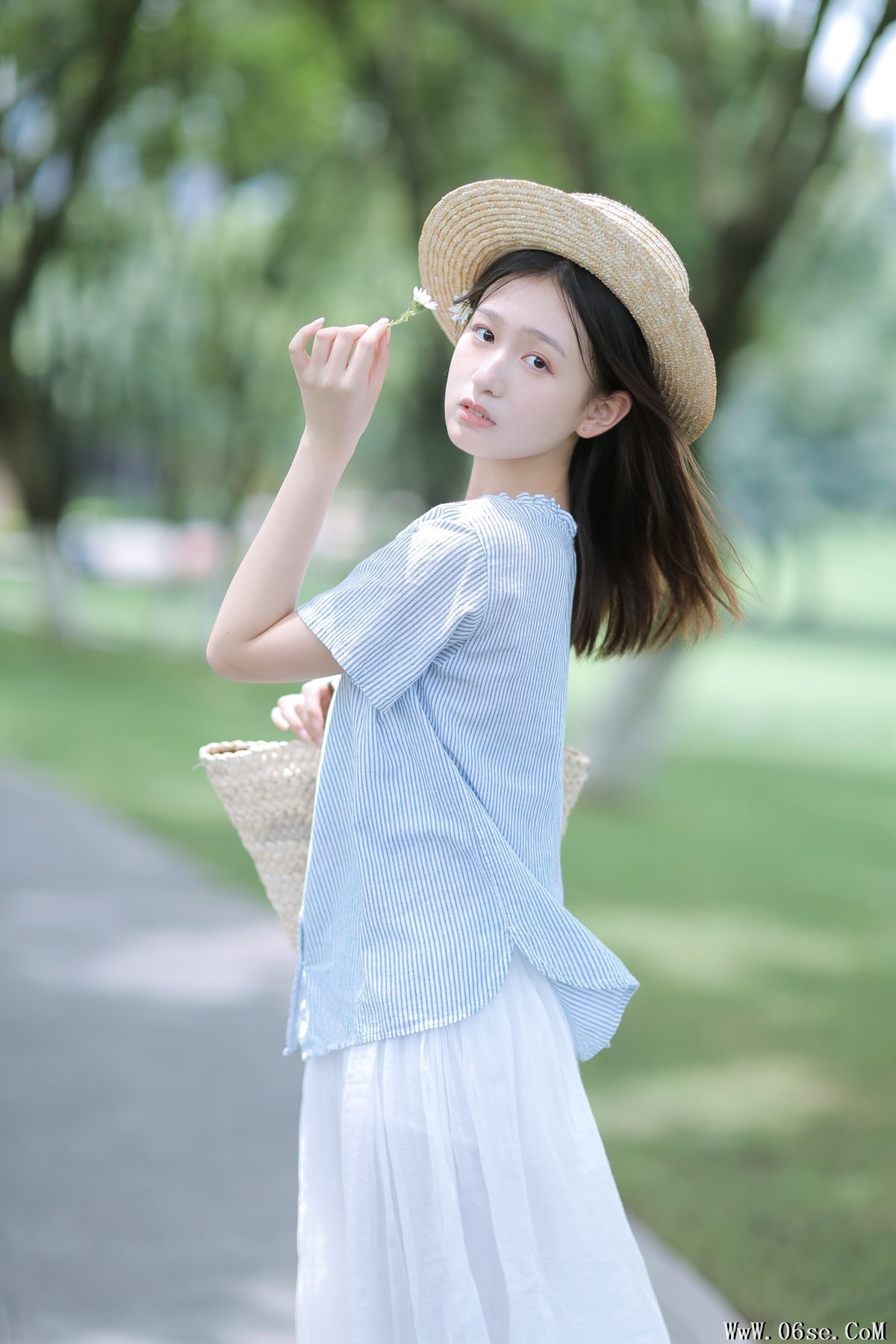 图片[13]-YiTuYu艺图语 Vol.3409 Rui Qiu De Kuai Le Ren Sheng[23P]-六色网