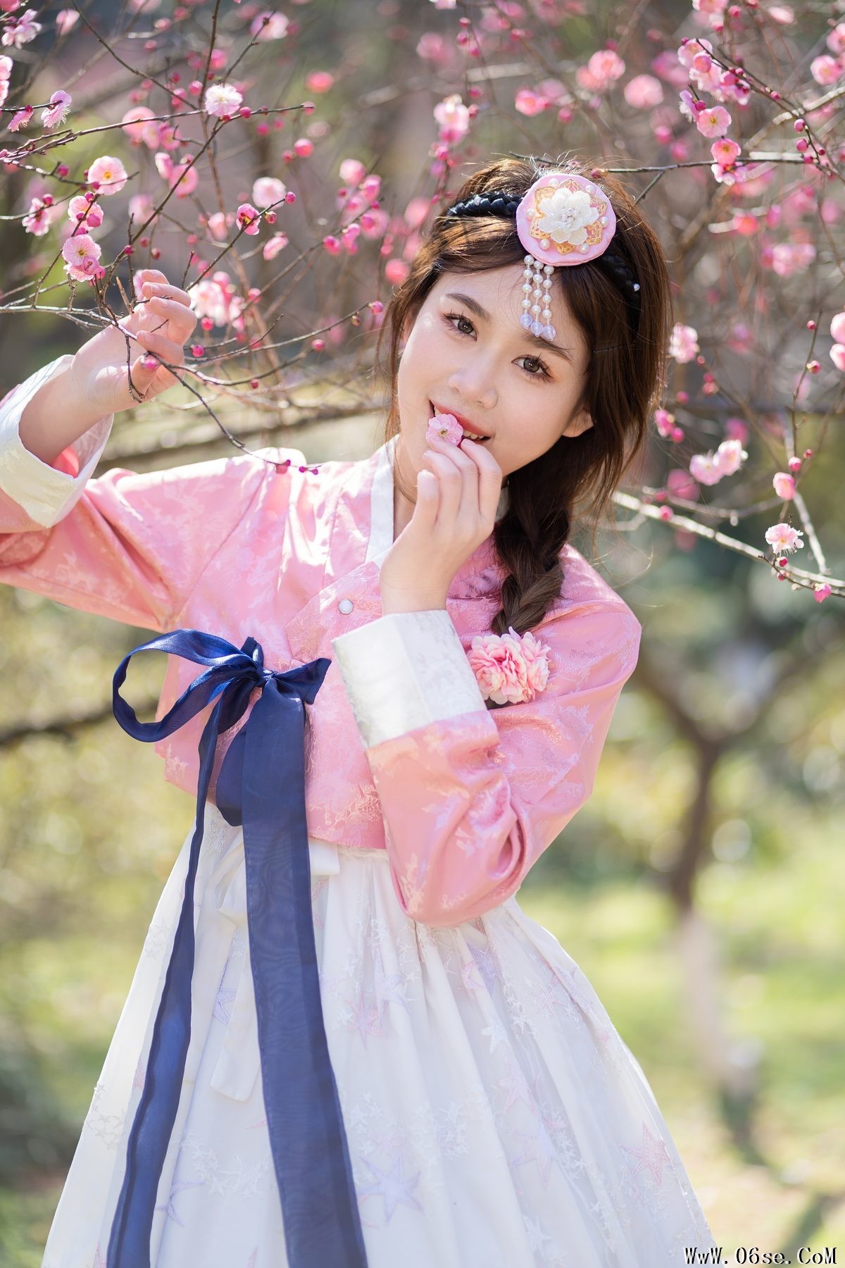 图片[21]-YiTuYu艺图语 Vol.5802 Pao Fu Xiao Fang[23P]-六色网