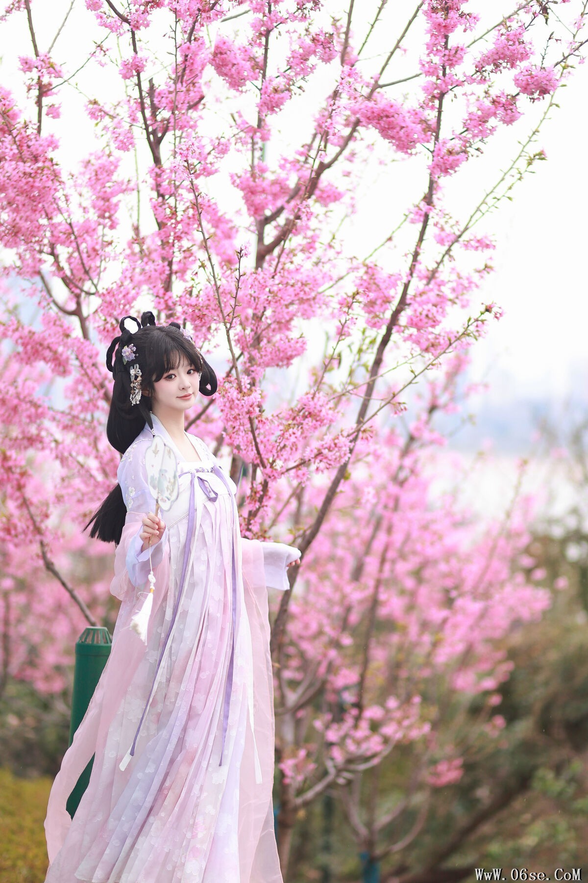 图片[24]-YiTuYu艺图语 Vol.6821 Bu Ke Ai De He He Miao[24P]-六色网