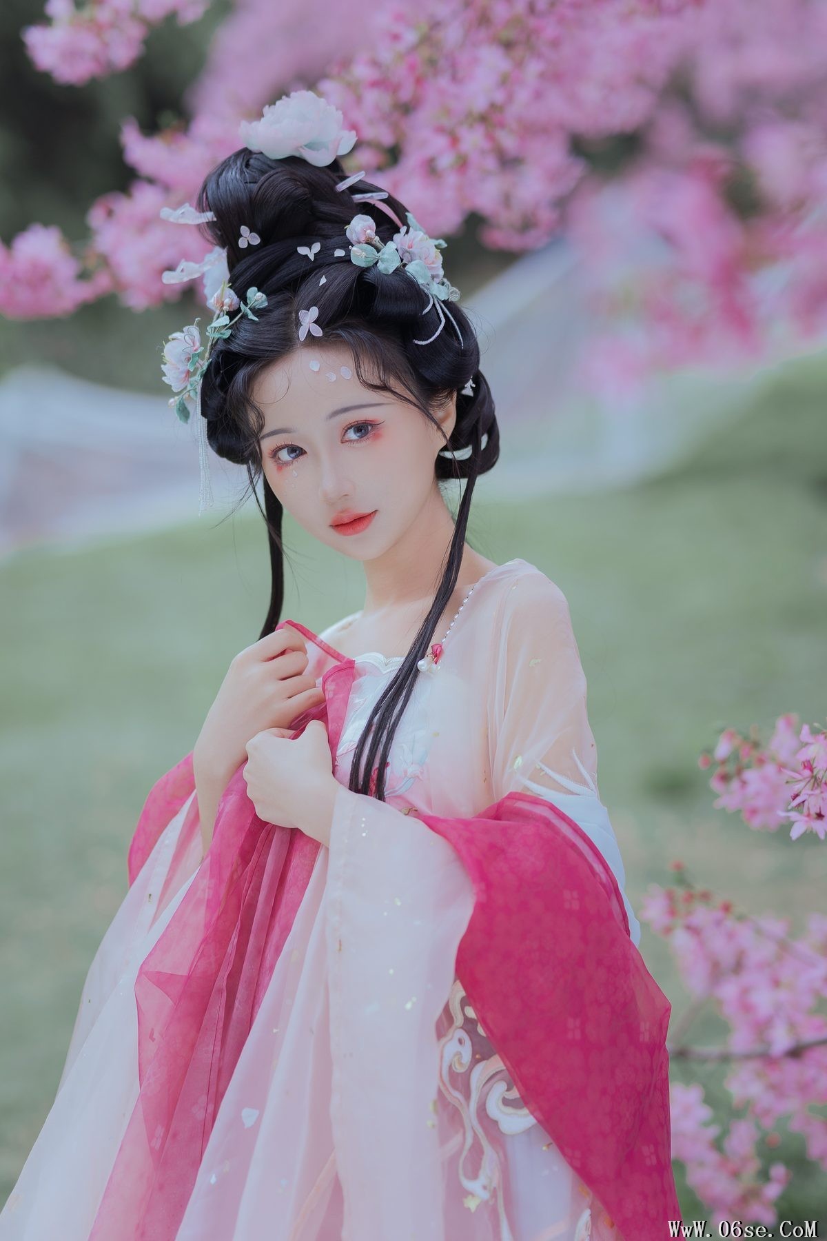 图片[25]-YiTuYu艺图语 Vol.4190 Qi Luo Sheng De Xiao Su Su[36P]-六色网