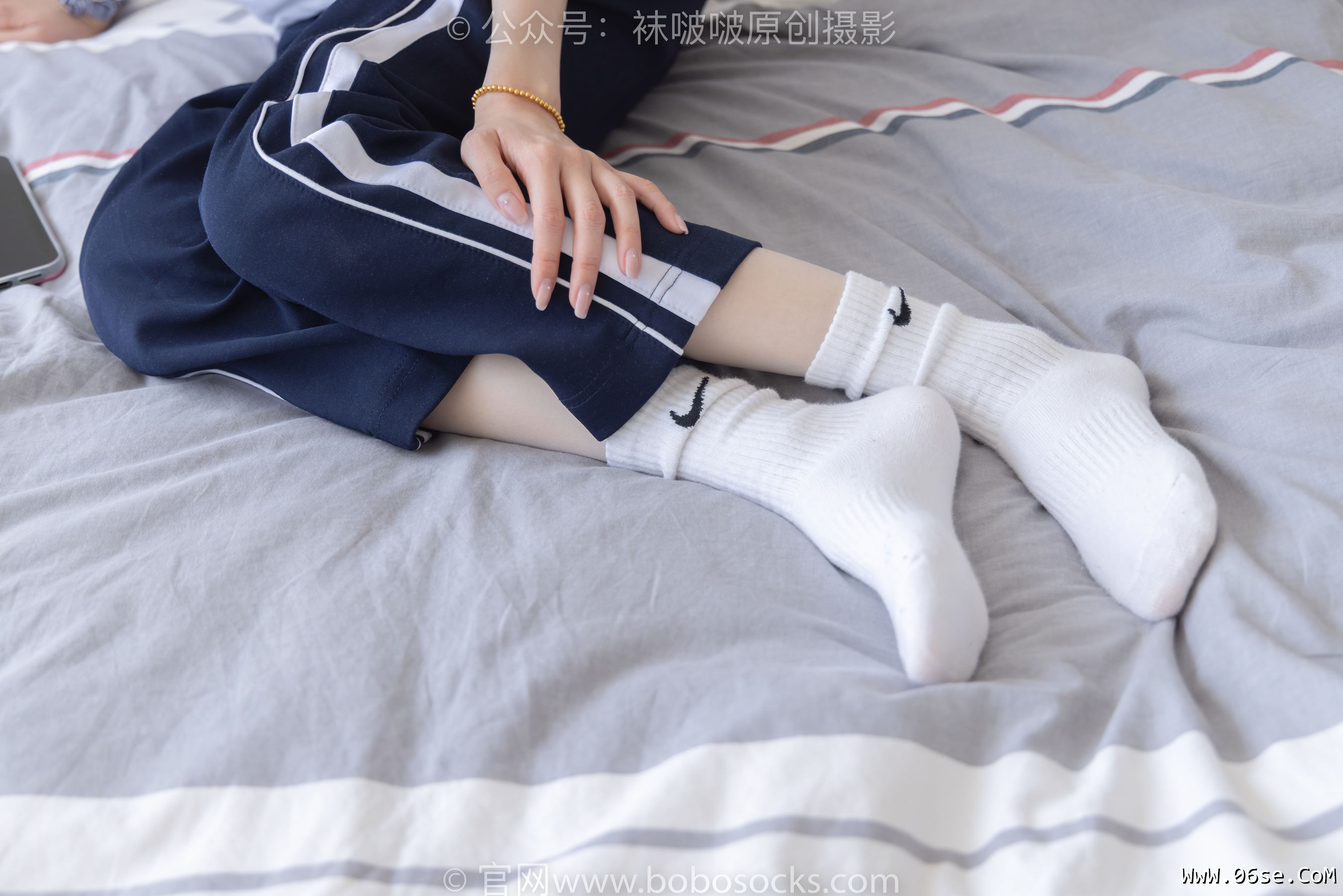 图片[85]-BoBoSocks袜啵啵 No.207 稚予 -aj板鞋、白棉袜、油亮白丝、校服裤里丝[140P]-六色网