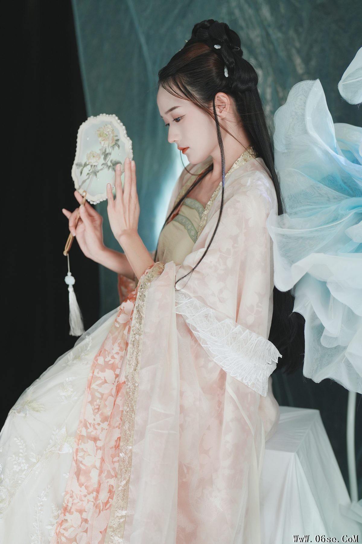 图片[5]-YiTuYu艺图语 Vol.4406 Tu Zi Zzz Bu Chi Hu Luo Bo[40P]-六色网