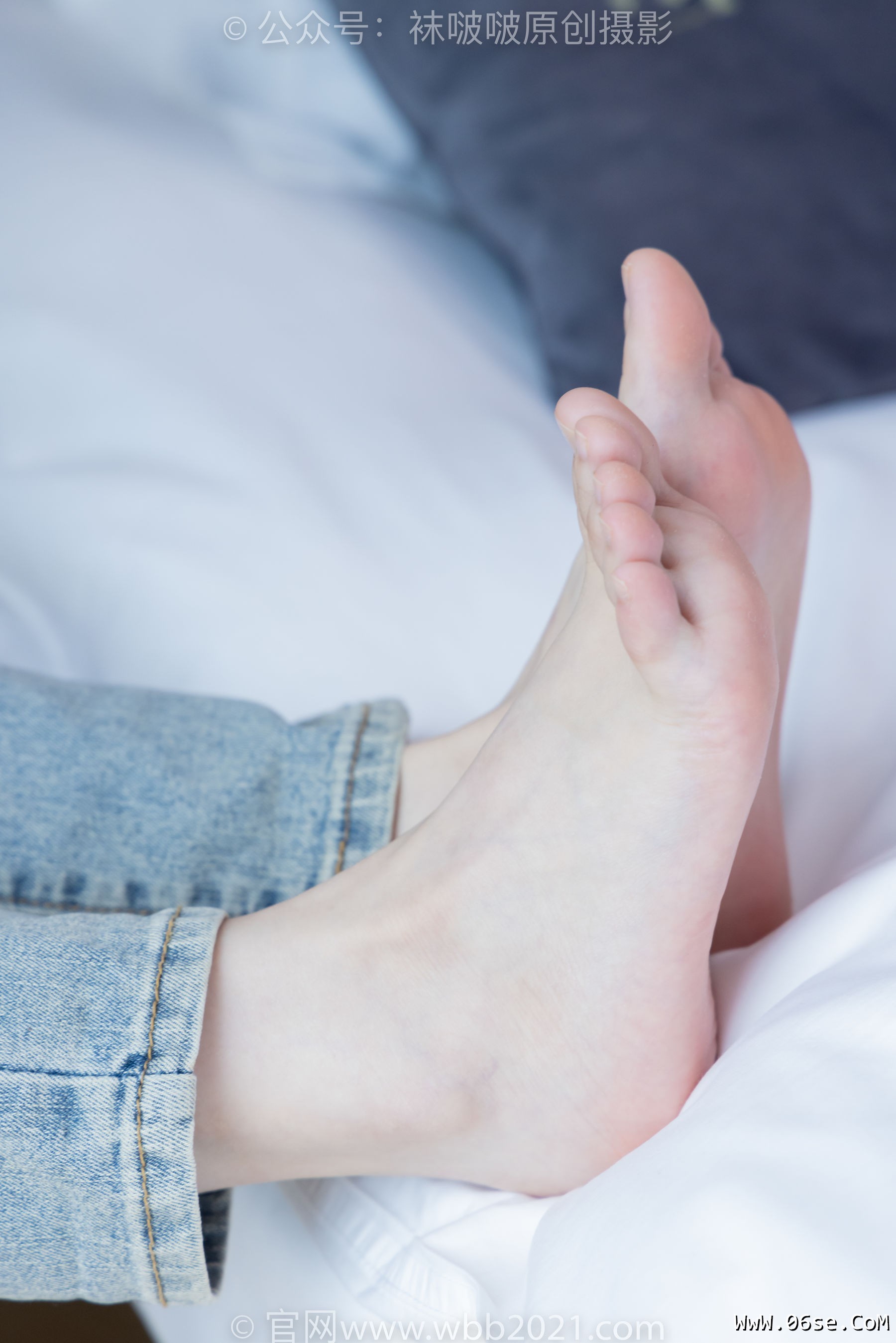 图片[20]-BoBoSocks袜啵啵 No.359 甜甜圈 -板鞋、高跟鞋、牛仔裤、裸足、连衣裙、肉丝[180P]-六色网