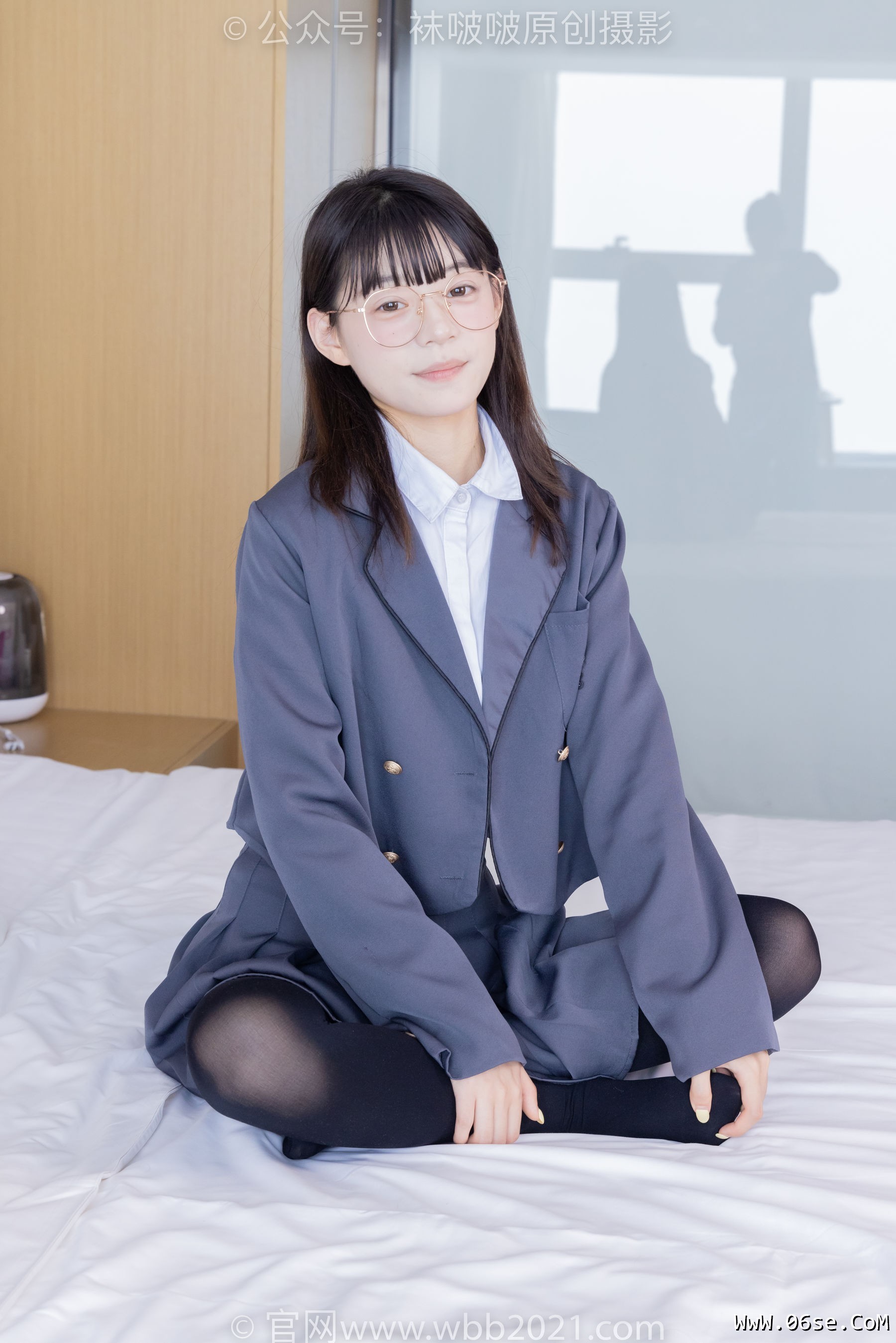 图片[14]-BoBoSocks袜啵啵 No.402 糯米 -皮鞋、厚黑丝、学院jk[140P]-六色网