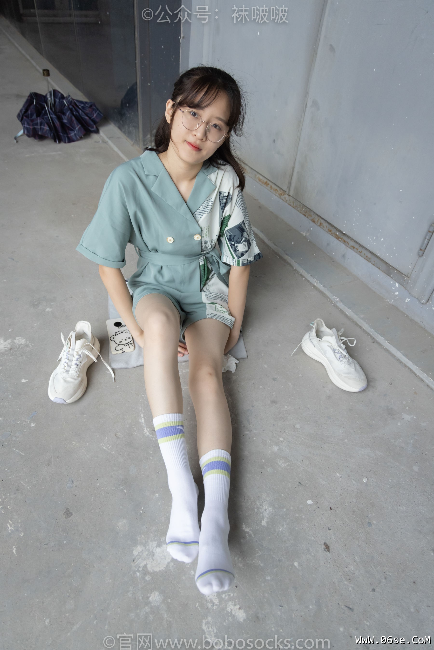 图片[66]-BoBoSocks袜啵啵 No.025 熊熊-安踏运动鞋、白色棉袜、裸足[146P]-六色网