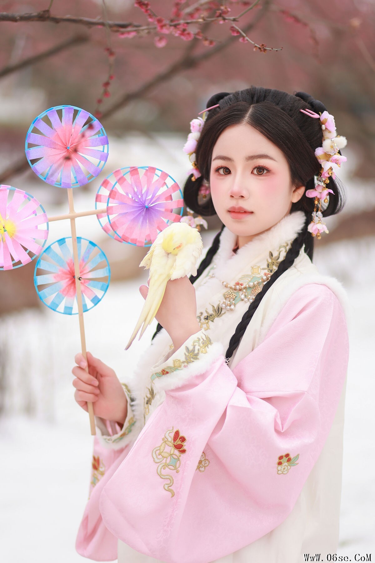 图片[25]-YiTuYu艺图语 Vol.6943 Xiao Du Tong Xue[27P]-六色网