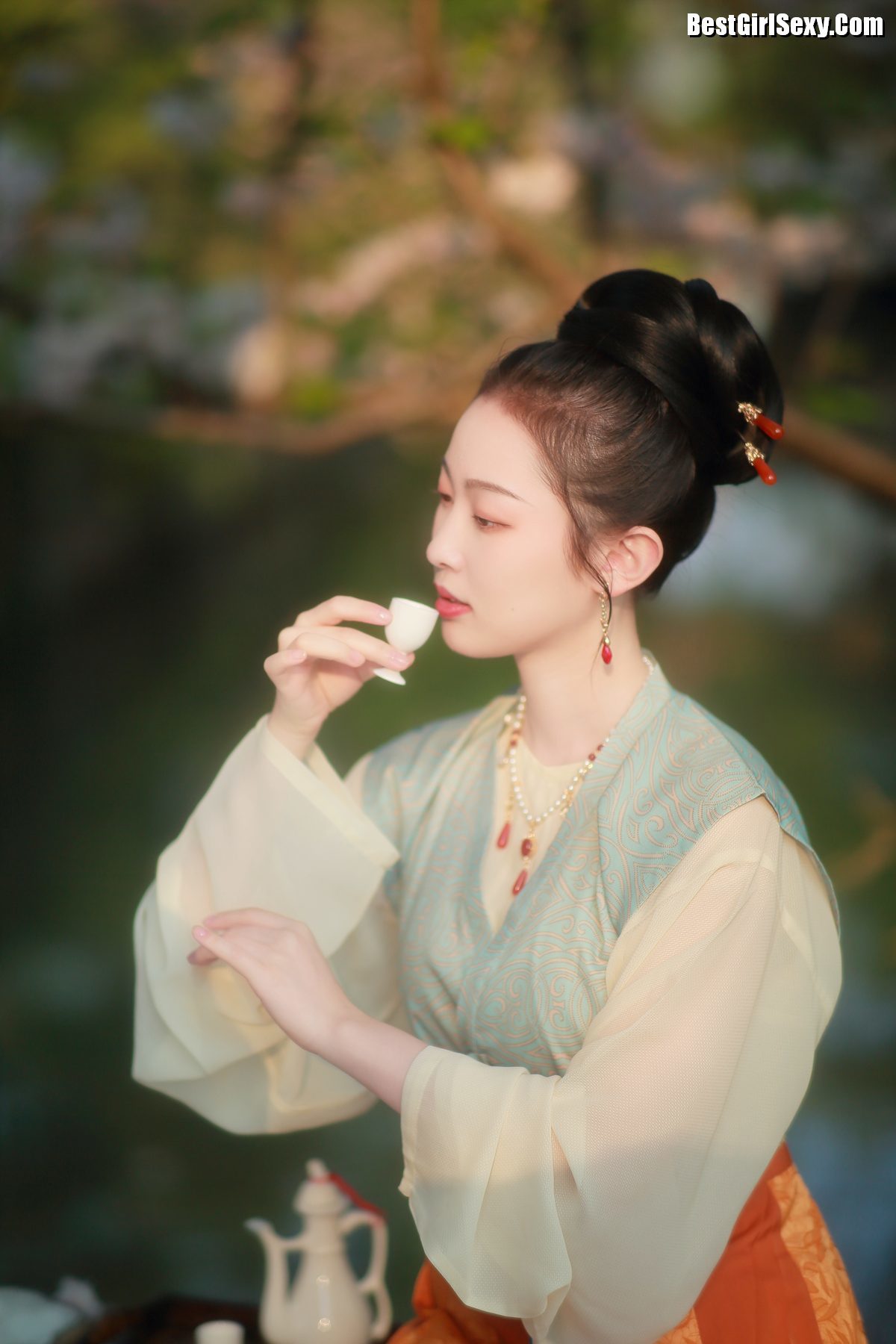 图片[14]-YiTuYu艺图语 Vol.4042 Tang Yuan[49P]-六色网