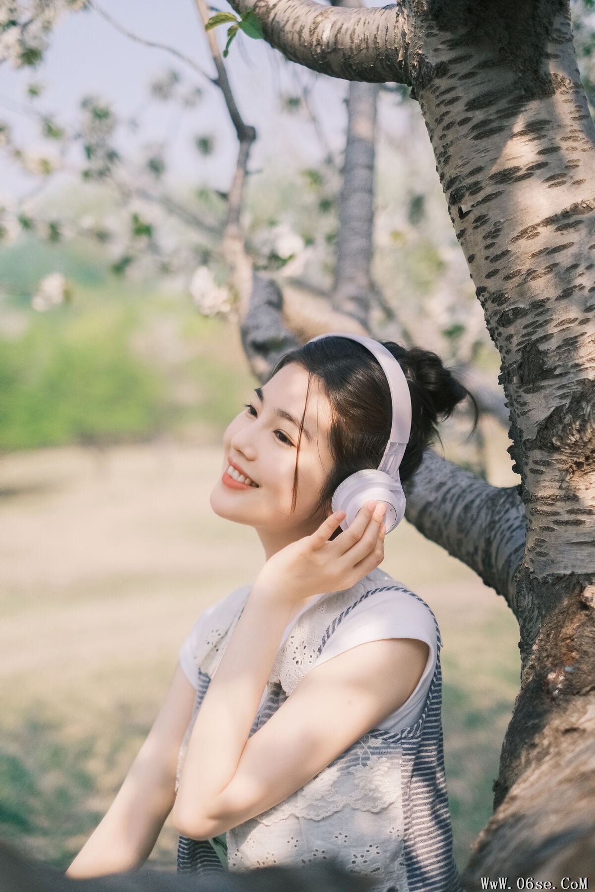 图片[5]-YiTuYu艺图语 Vol.7084 Fan Fan[28P]-六色网