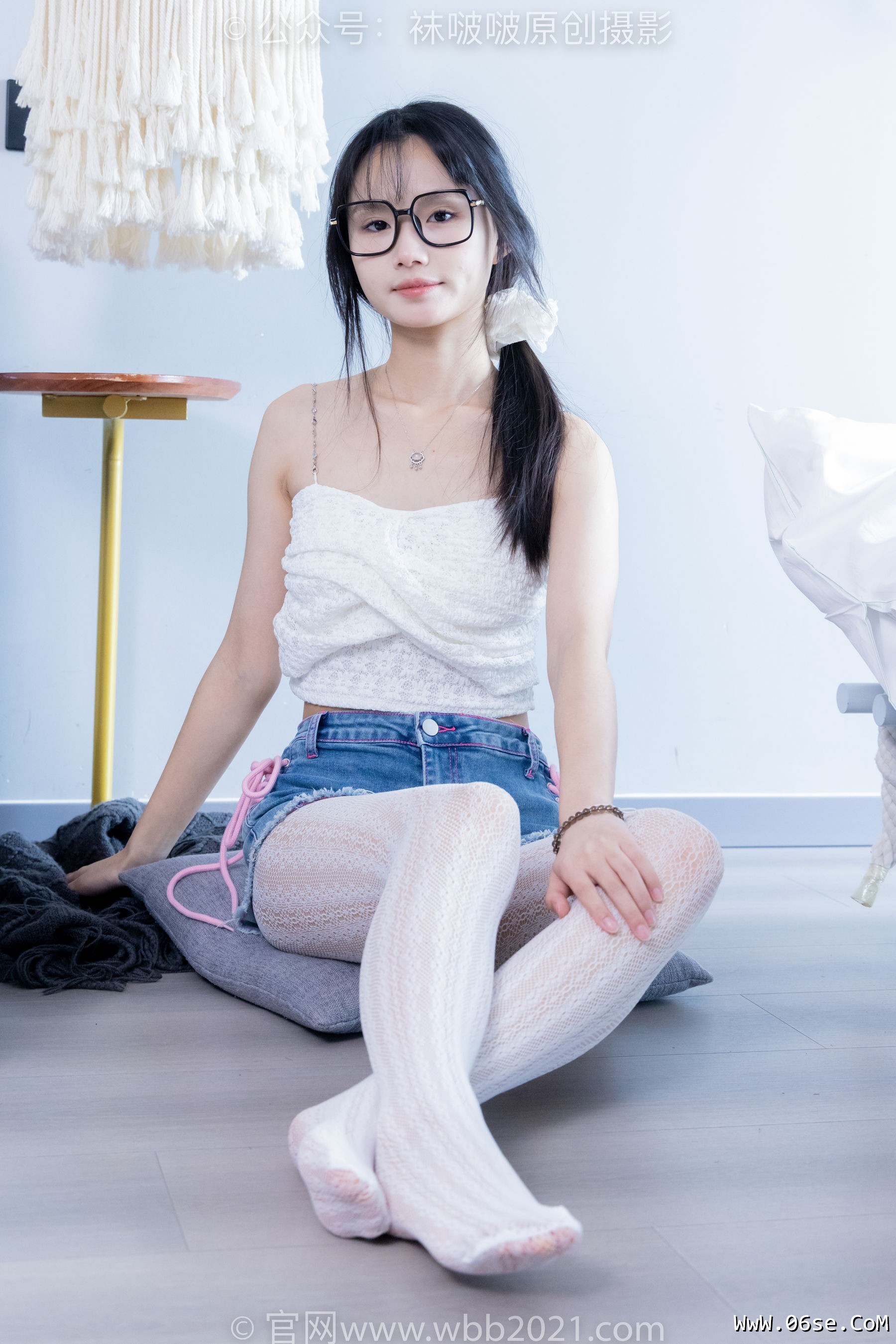 图片[114]-BoBoSocks袜啵啵 No.372 甜甜圈 -板鞋、白色蕾丝袜、可拆卸牛仔裤、裤里丝[140P]-六色网