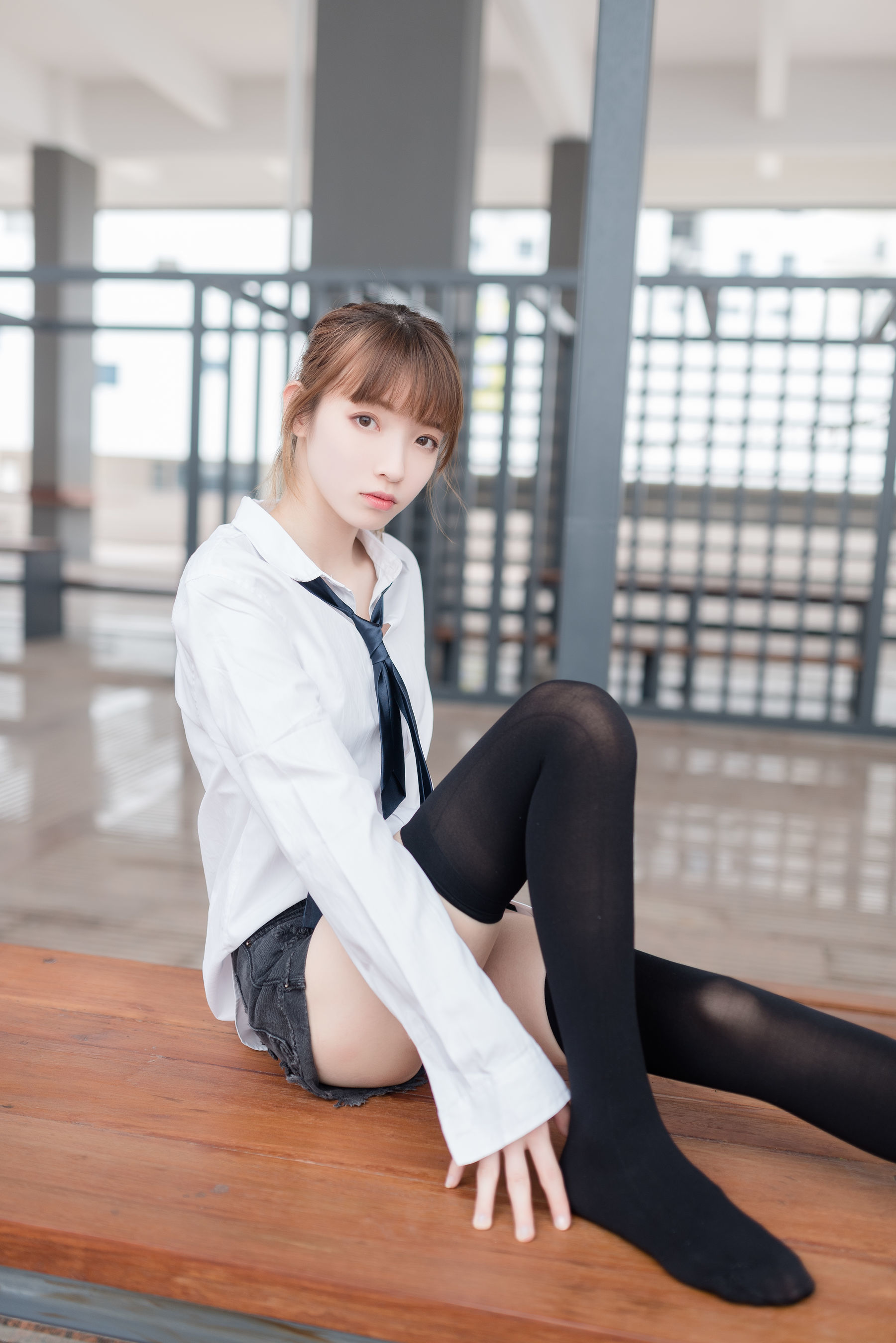图片[32]-喵糖映画 VOL.431 热裤女孩 [49P]-六色网