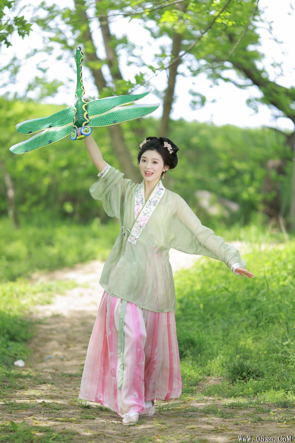 图片[18]-YiTuYu艺图语 Vol.7756 Peng Yao A[21P]-六色网