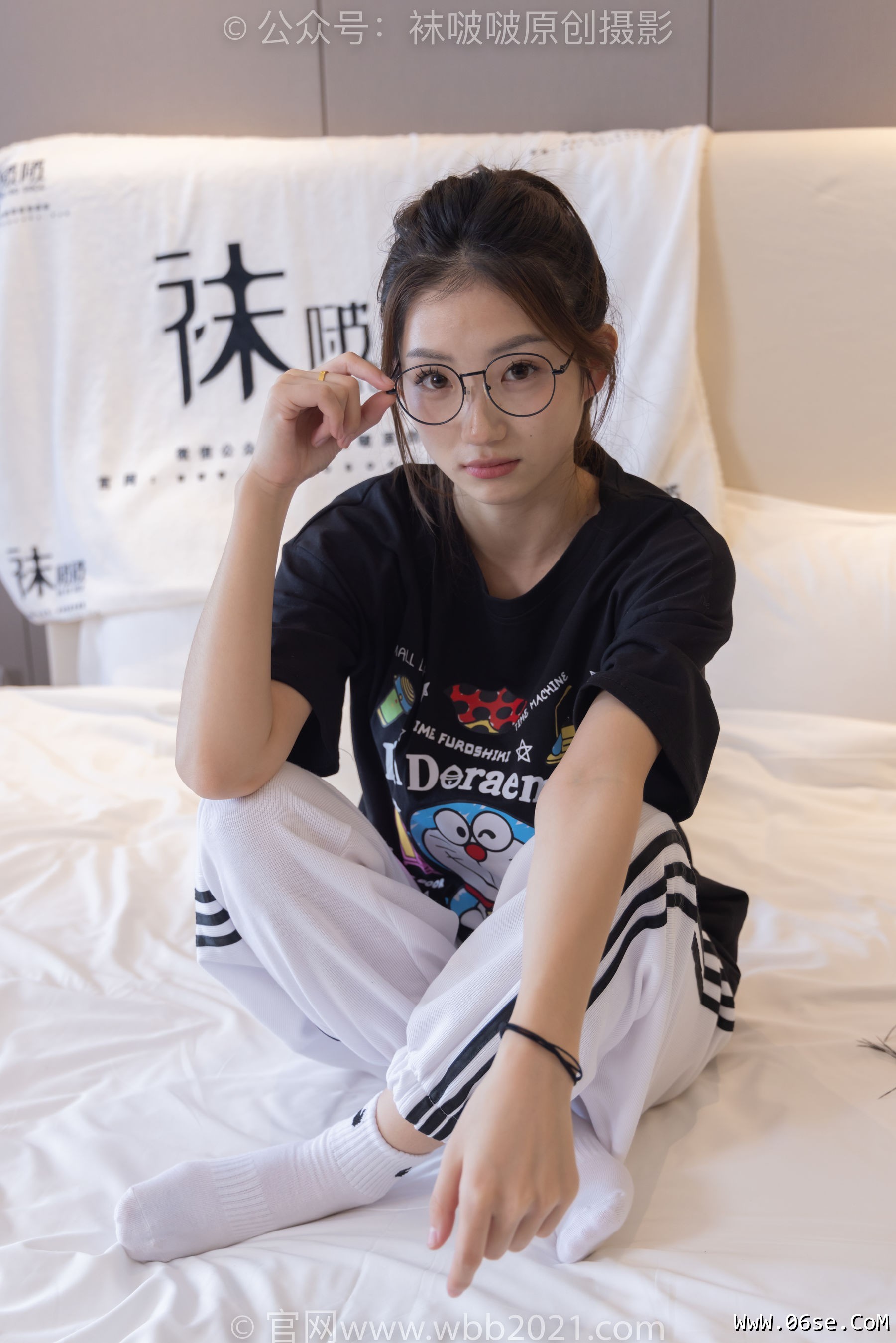 图片[26]-BoBoSocks袜啵啵 No.382 小沫 -板鞋、白棉袜[143P]-六色网