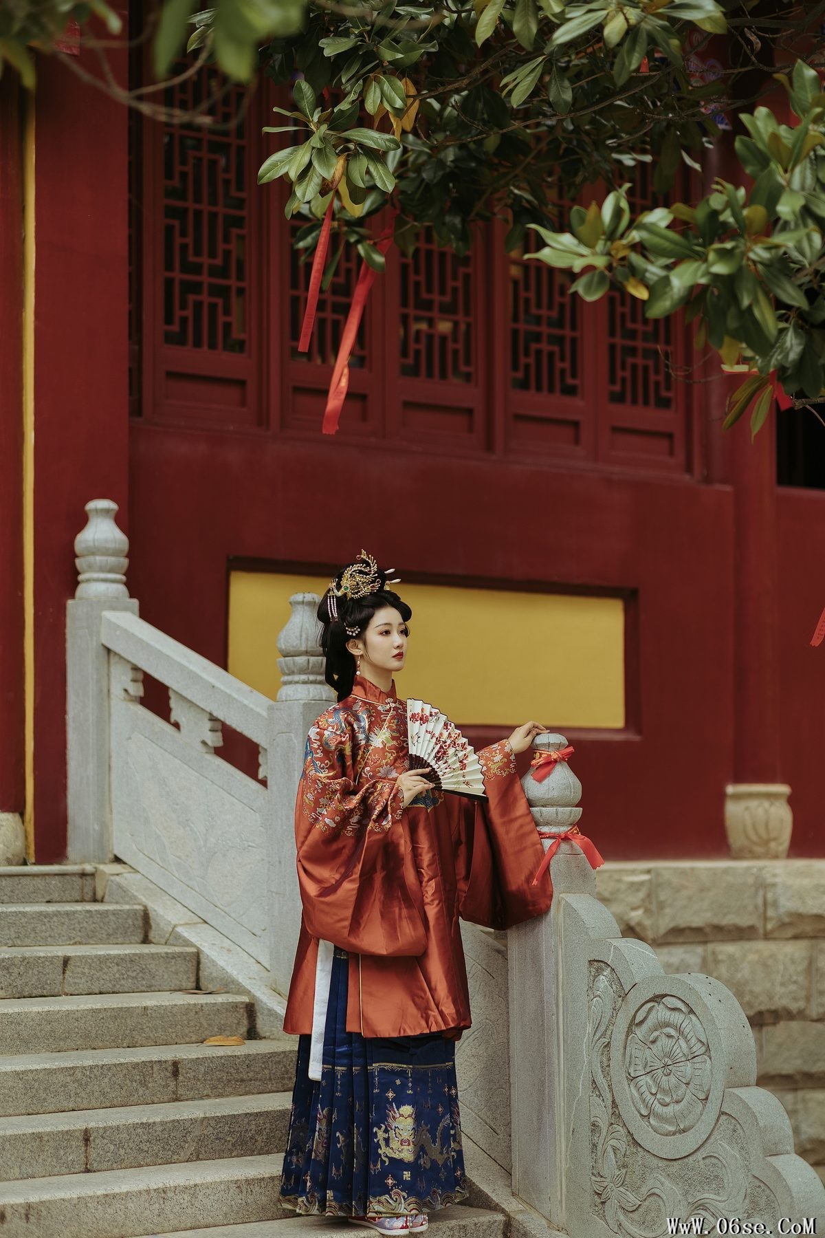 图片[23]-YiTuYu艺图语 Vol.6125 Man Man[37P]-六色网