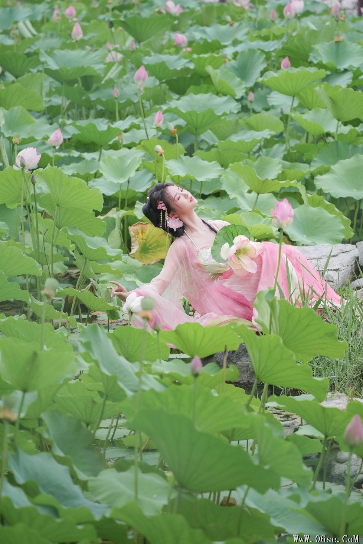 图片[26]-YiTuYu艺图语 Vol.4884 Shi Yu Gan A[31P]-六色网