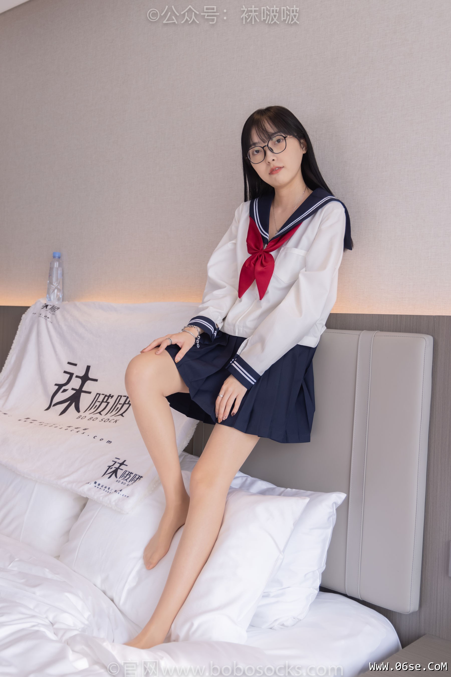 图片[99]-BoBoSocks袜啵啵 积分限定作品005 稚予-JK制服、皮鞋、油亮肉丝、踩蛋糕[133P]-六色网