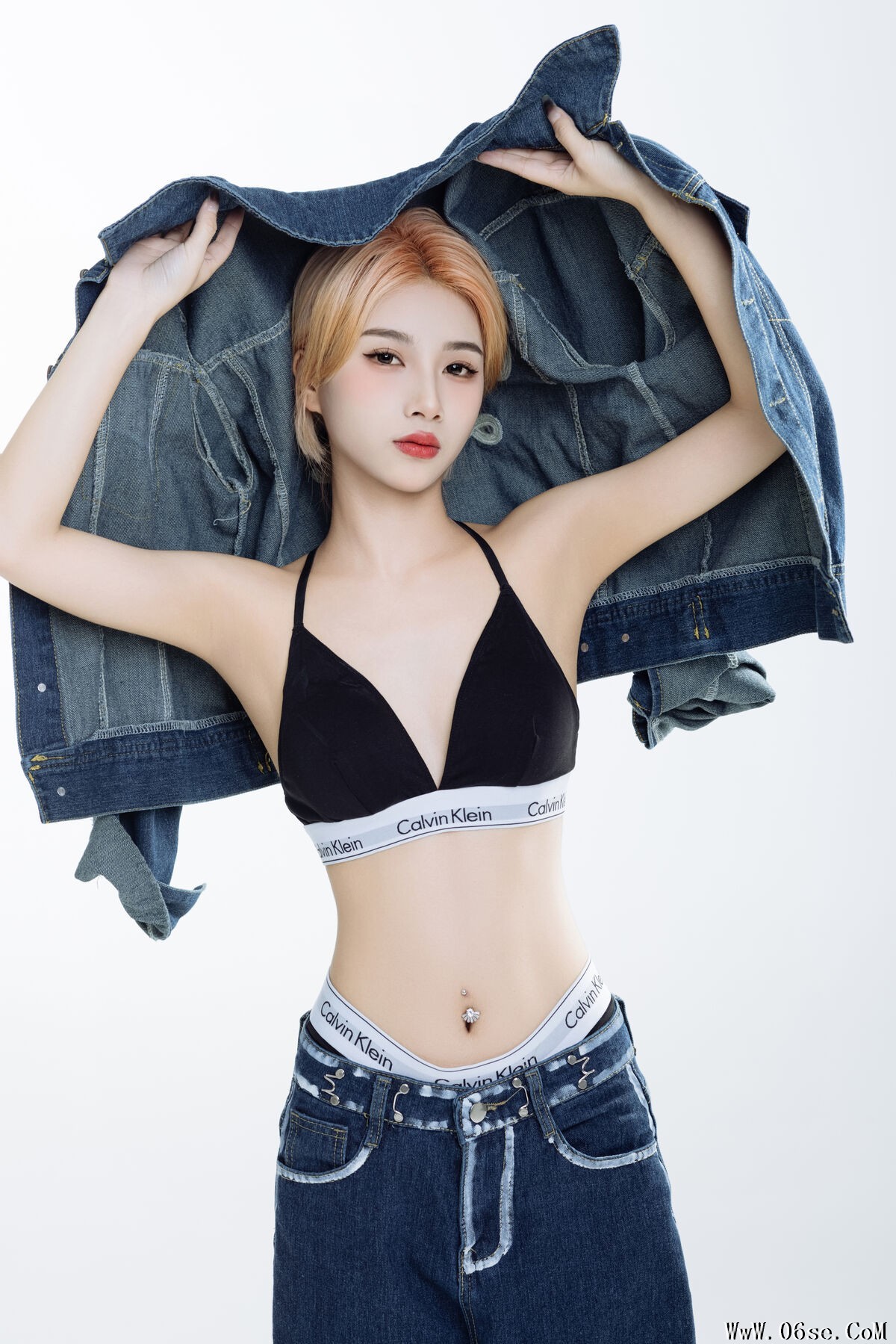图片[17]-YiTuYu艺图语 Vol.6388 Fan Fan[34P]-六色网