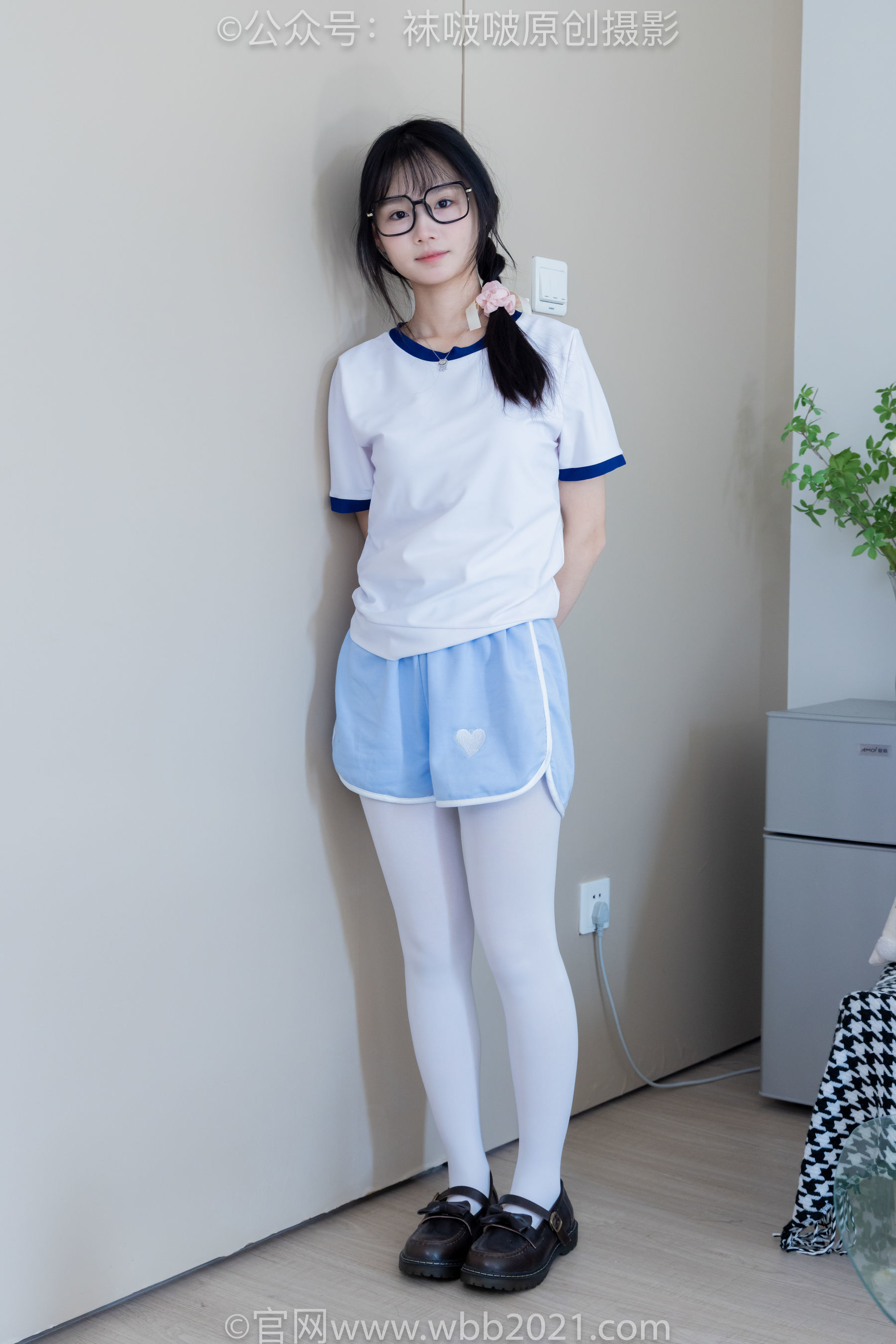 BoBoSocks袜啵啵 No.325 甜甜圈 -皮鞋、厚白丝[145P]-六色网