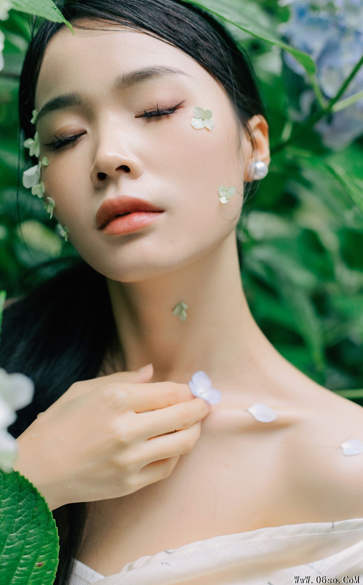 图片[20]-YiTuYu艺图语 Vol.7354 Yi[27P]-六色网