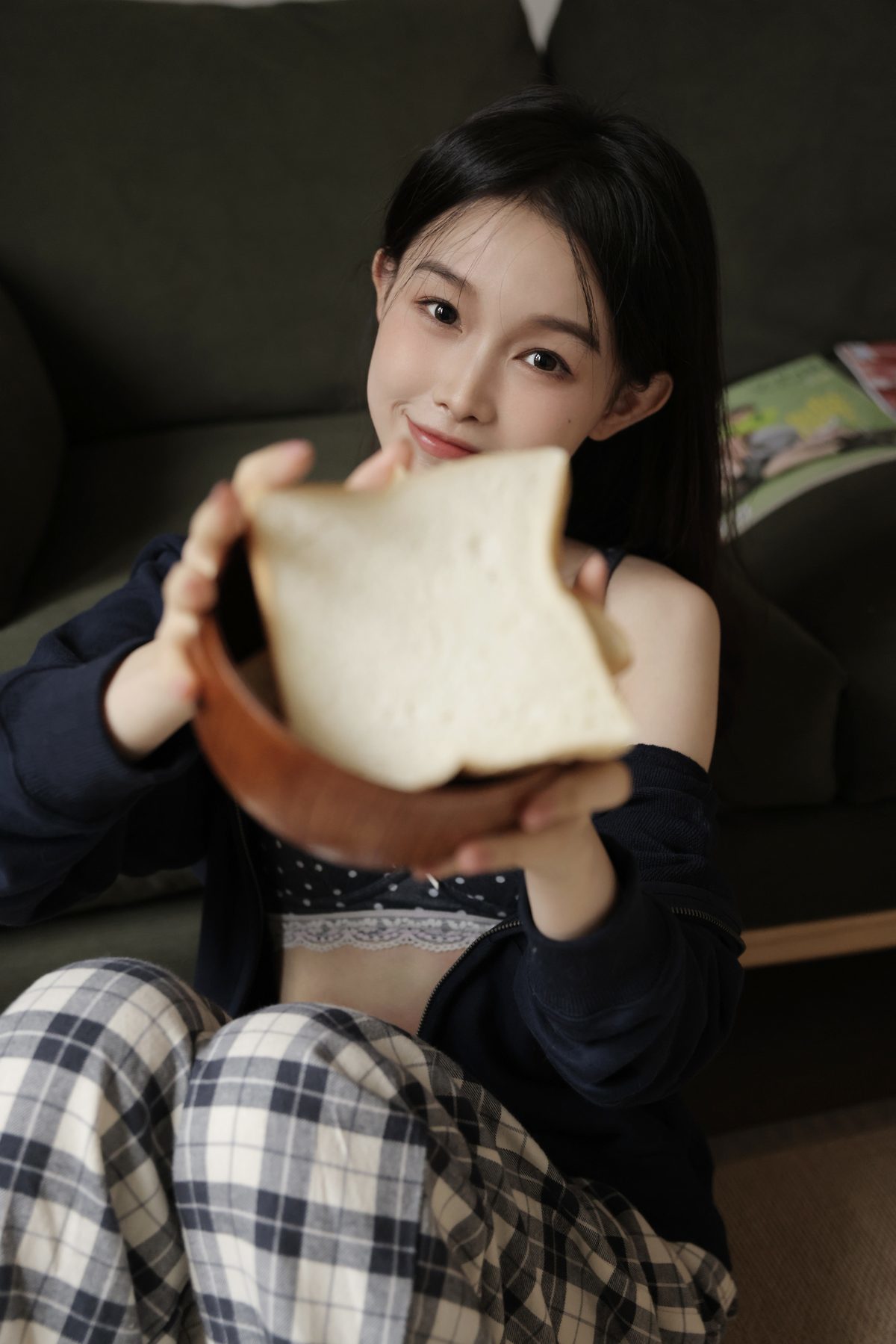 图片[18]-YiTuYu艺图语 Vol.3354 A Miao de Fan Fan[27P]-六色网