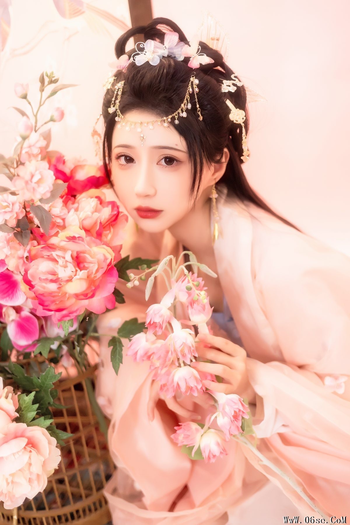 图片[23]-YiTuYu艺图语 Vol.3455 Qi Luo Sheng De Xiao Su Su[30P]-六色网