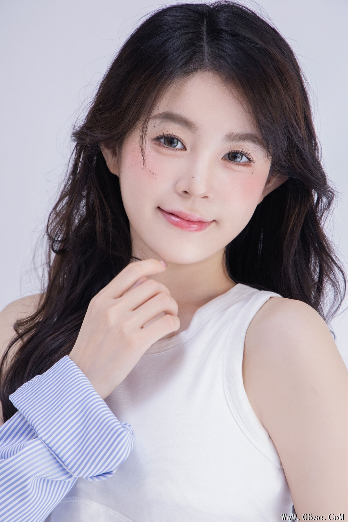 图片[5]-YiTuYu艺图语 Vol.7596 Luo Xin Xin[26P]-六色网