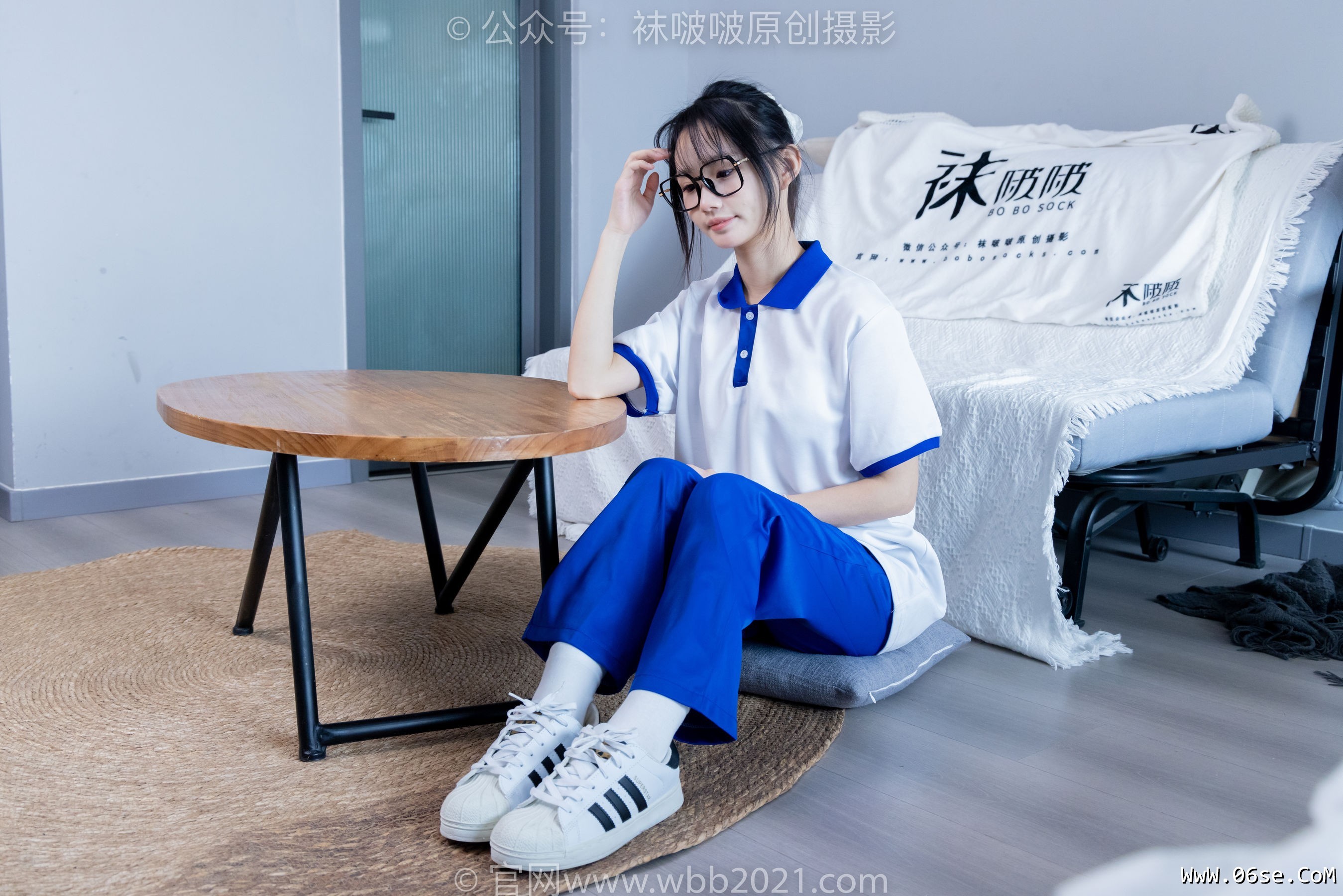 图片[100]-BoBoSocks袜啵啵 No.351 甜甜圈 -板鞋、白棉袜、肉丝、校服裤里丝[150P]-六色网