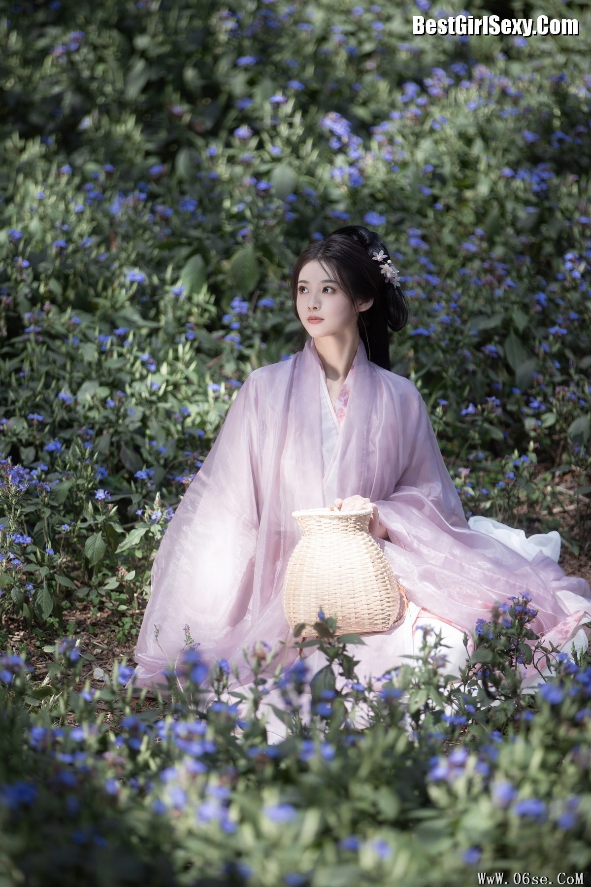 图片[40]-YiTuYu艺图语 Vol.3911 San Ye Jiang Jiang[47P]-六色网