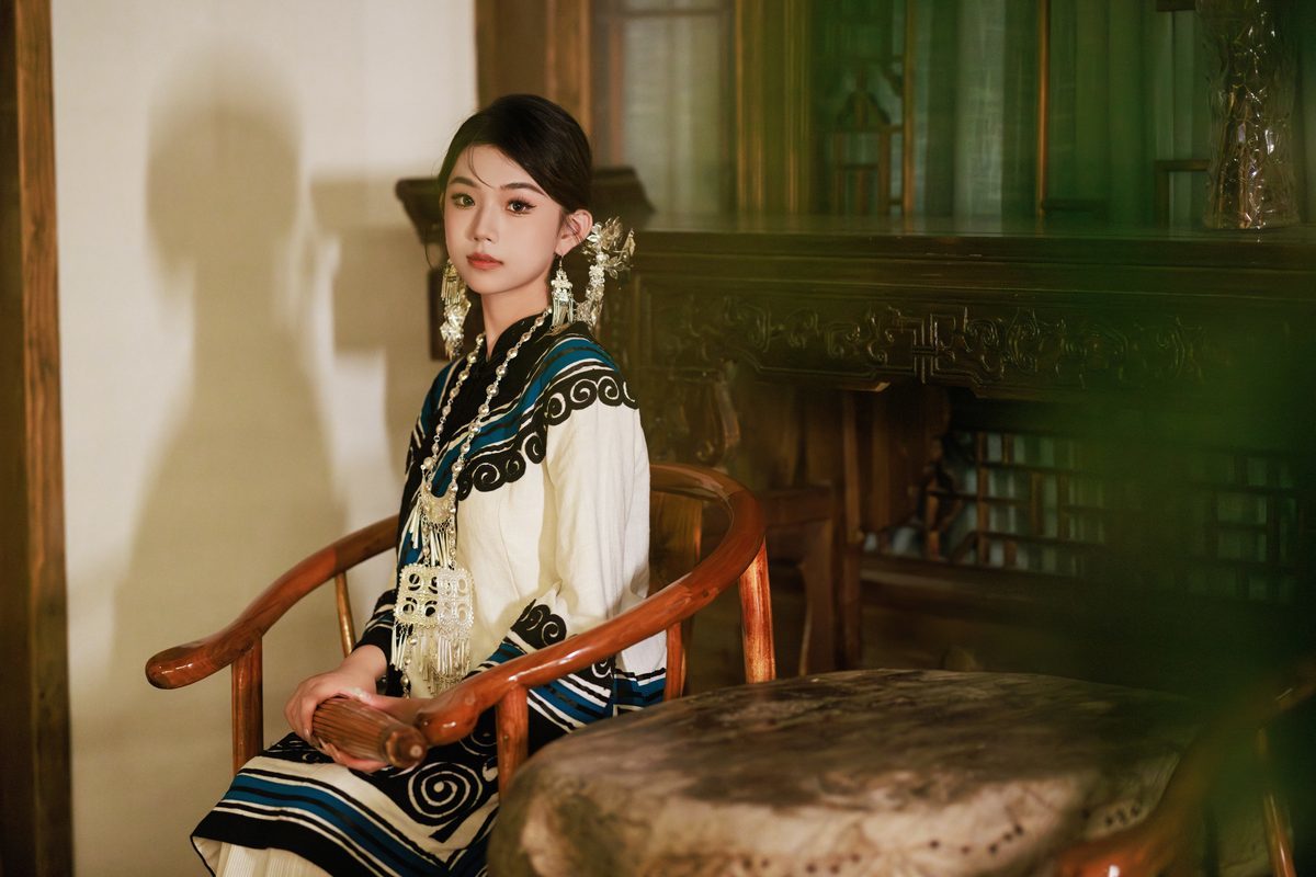 图片[21]-YiTuYu艺图语 Vol.5057 Pei Tong Xue[60P]-六色网