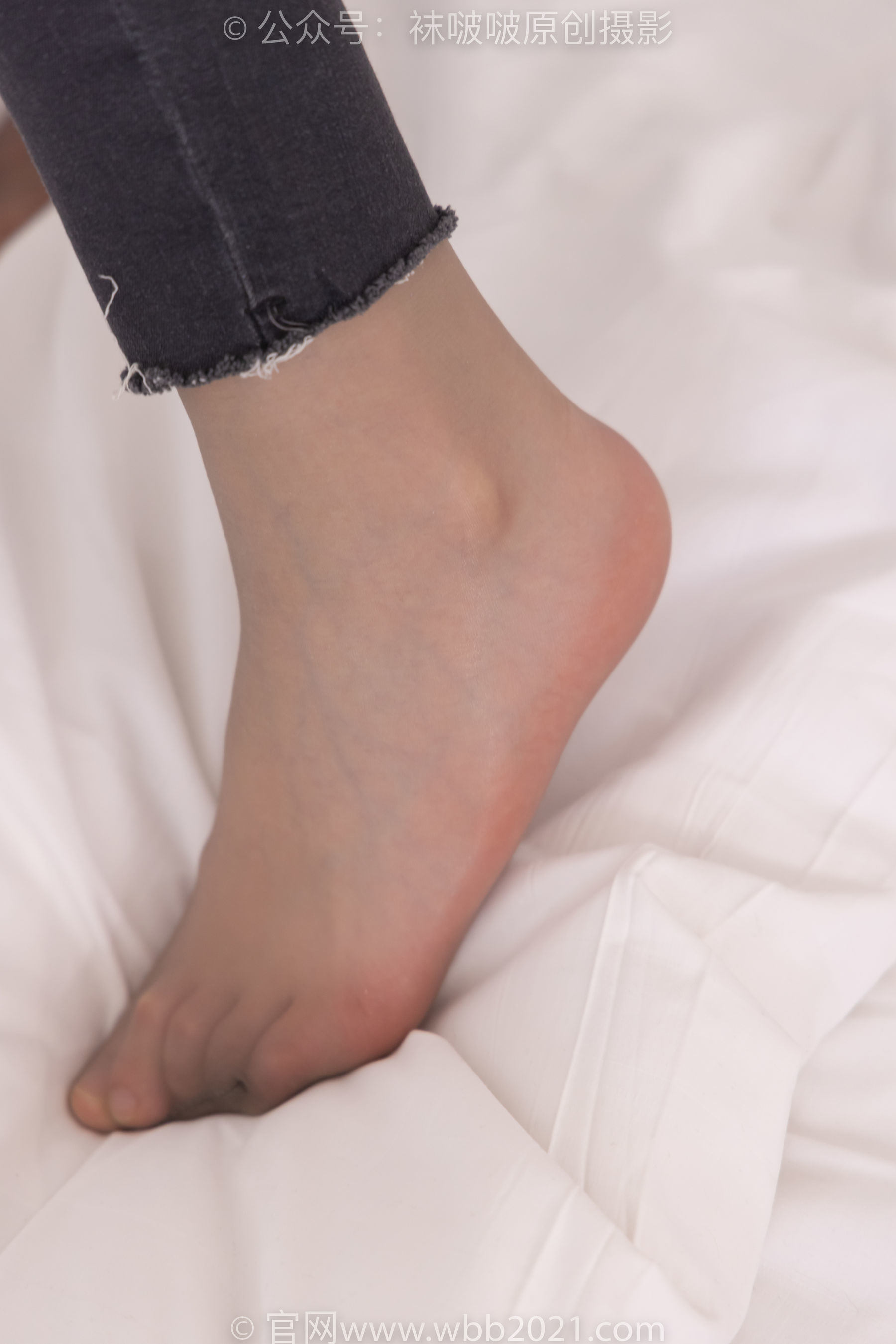 图片[42]-BoBoSocks袜啵啵 No.326 小甜豆 -长靴、油亮灰丝、裤里丝[155P]-六色网