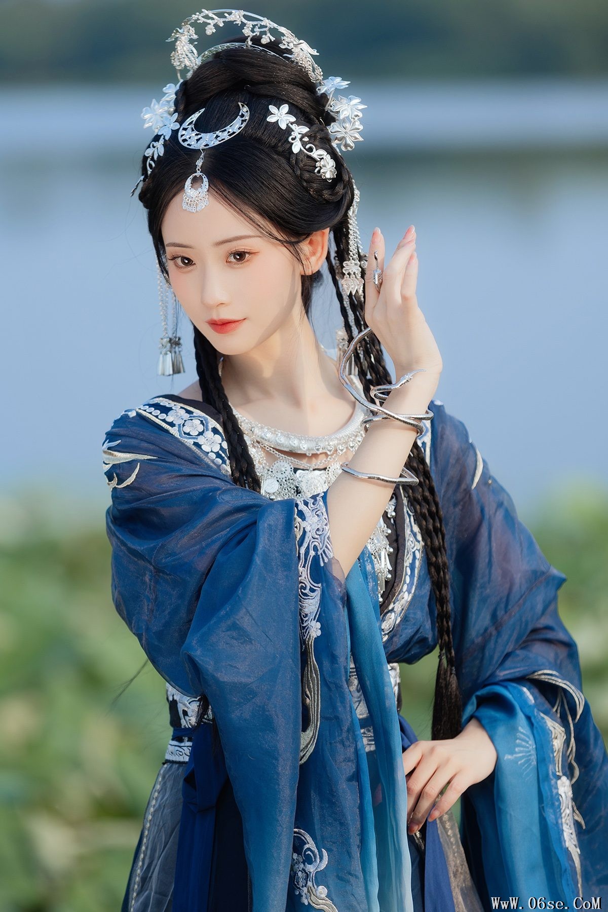 YiTuYu艺图语 Vol.4761 Jia Yue Yue Yue[22P]-六色网