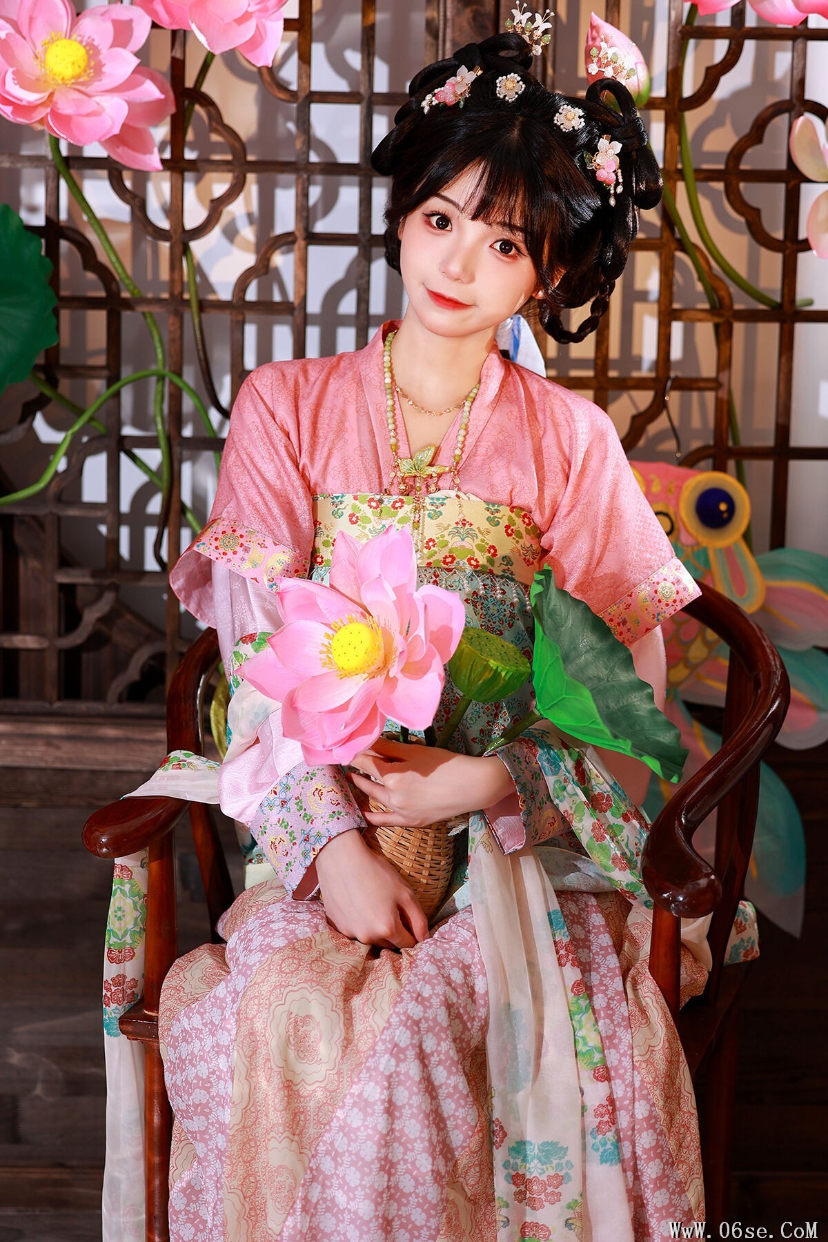 YiTuYu艺图语 Vol.7364 Jie Ruan Tang[23P]-六色网