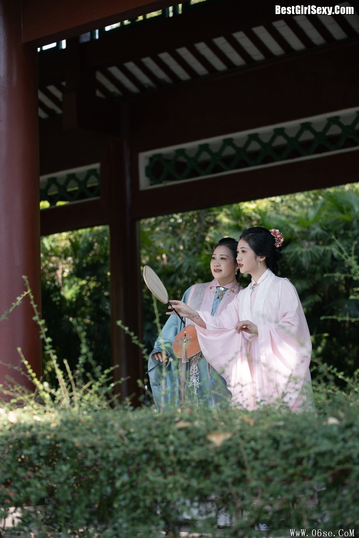 图片[33]-YiTuYu艺图语 Vol.4060 Shen Shi Si[33P]-六色网