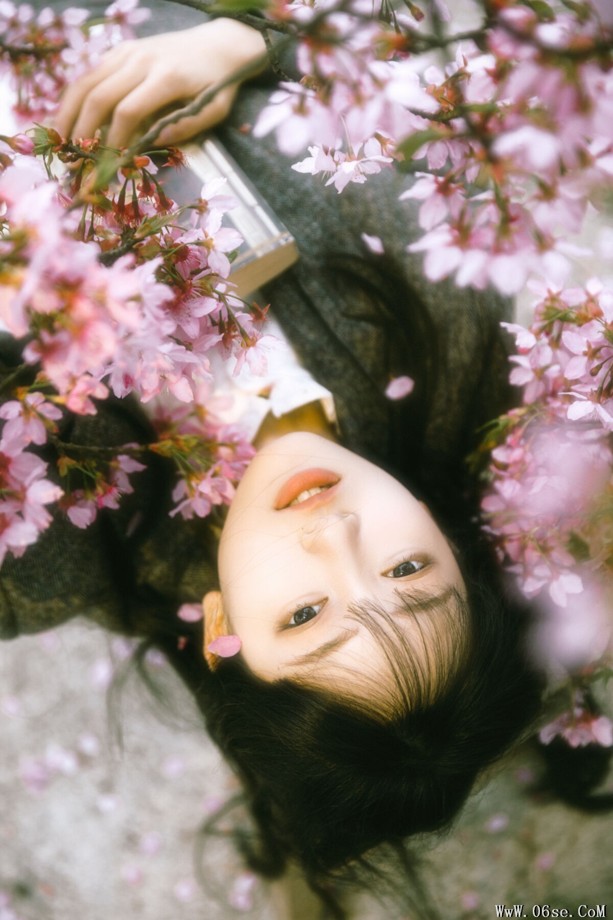 图片[17]-YiTuYu艺图语 Vol.6745 Er Liang Feng Yue[25P]-六色网