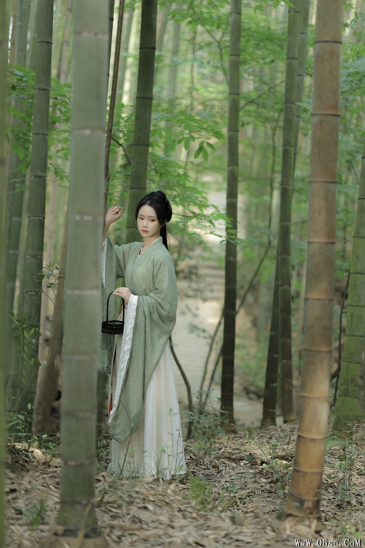 图片[22]-YiTuYu艺图语 Vol.4358 Ran Zai Niu Nai[24P]-六色网