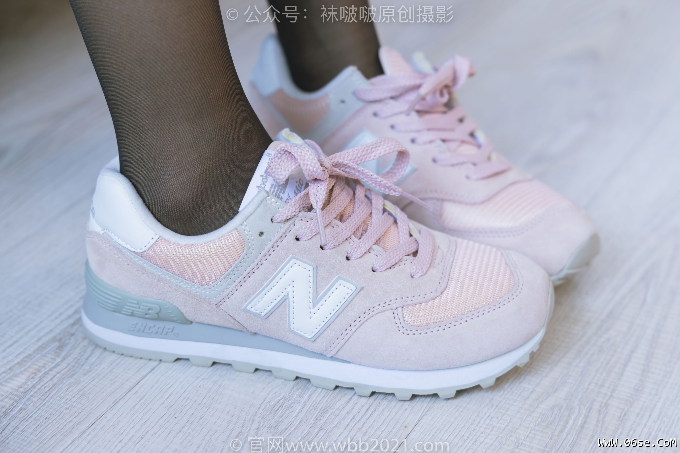 图片[36]-BoBoSocks袜啵啵 No.273 小沫 -运动鞋、粉色棉袜、黑丝[143P]-六色网