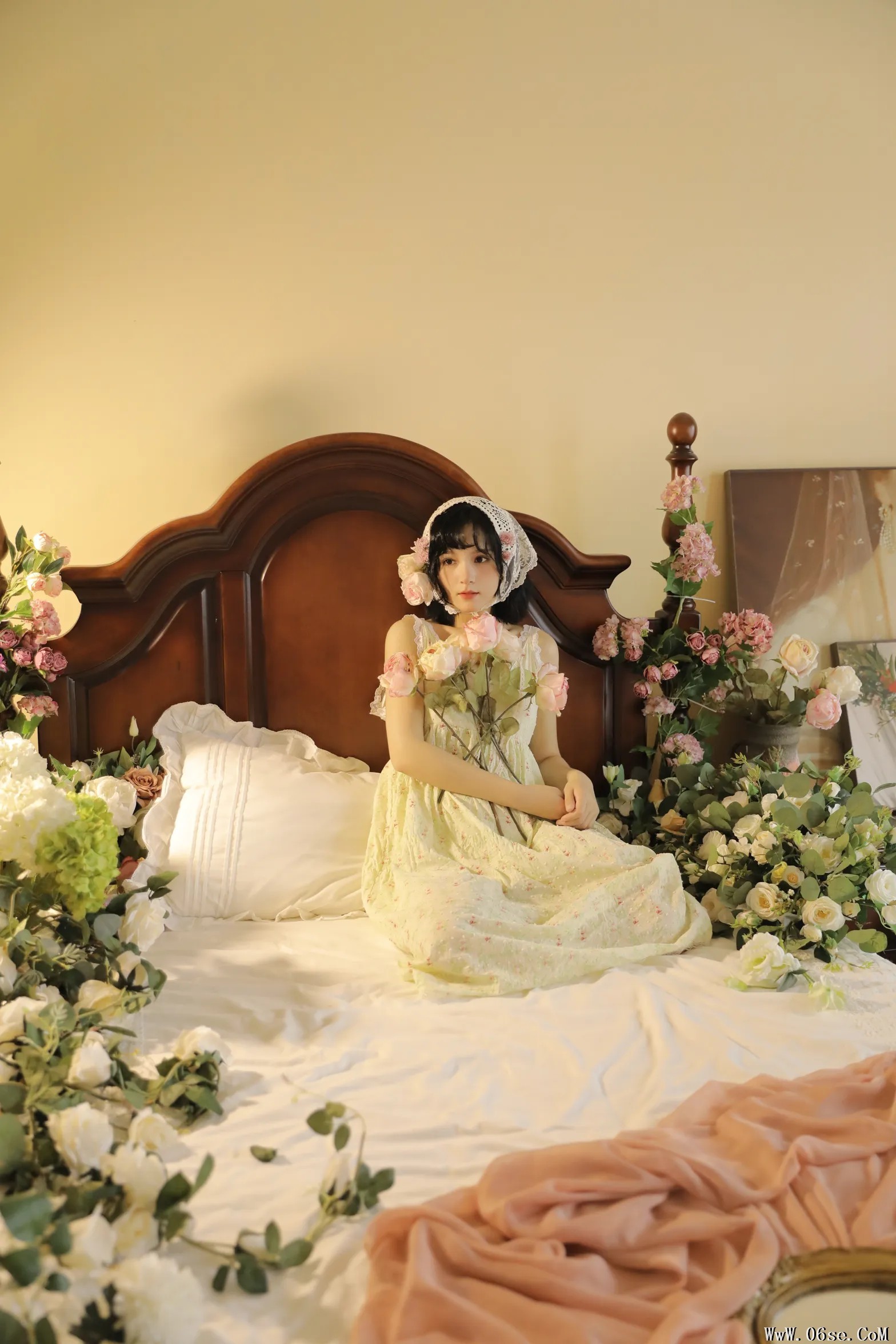 图片[18]-[艺图语]2022.12.03 Vol.2585 – 花季少女 [32P]-六色网