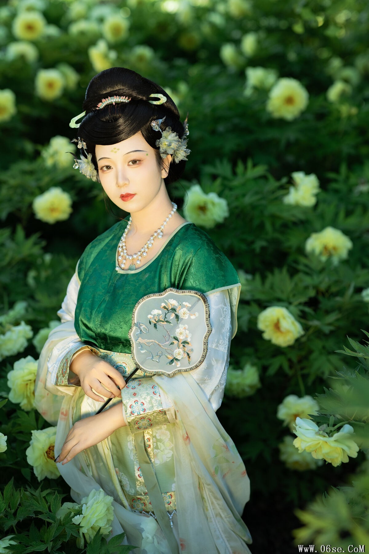 图片[28]-YiTuYu艺图语 Vol.7360 Hu Tu Tu Tu Tu Tu[35P]-六色网