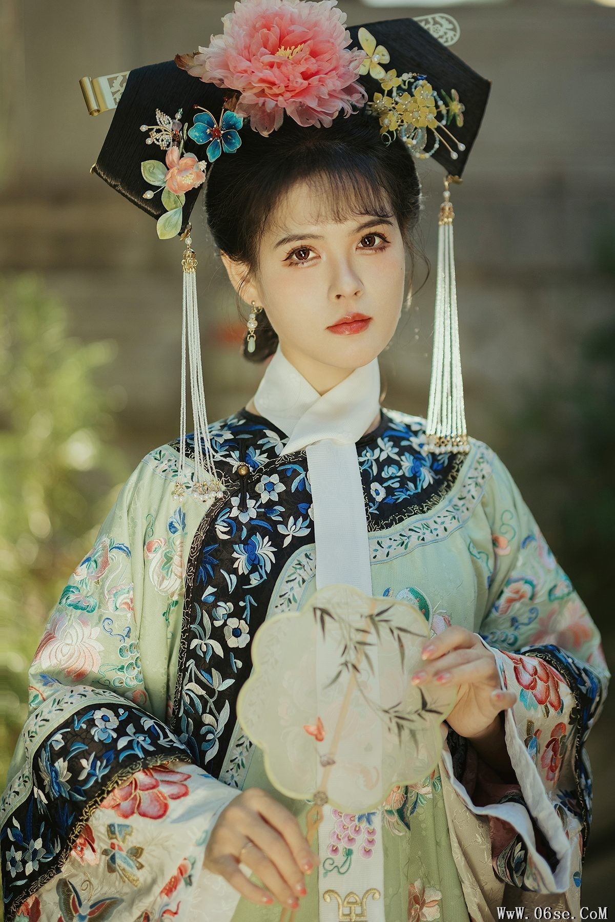 YiTuYu艺图语 Vol.5909 An Xiao Yi[33P]-六色网