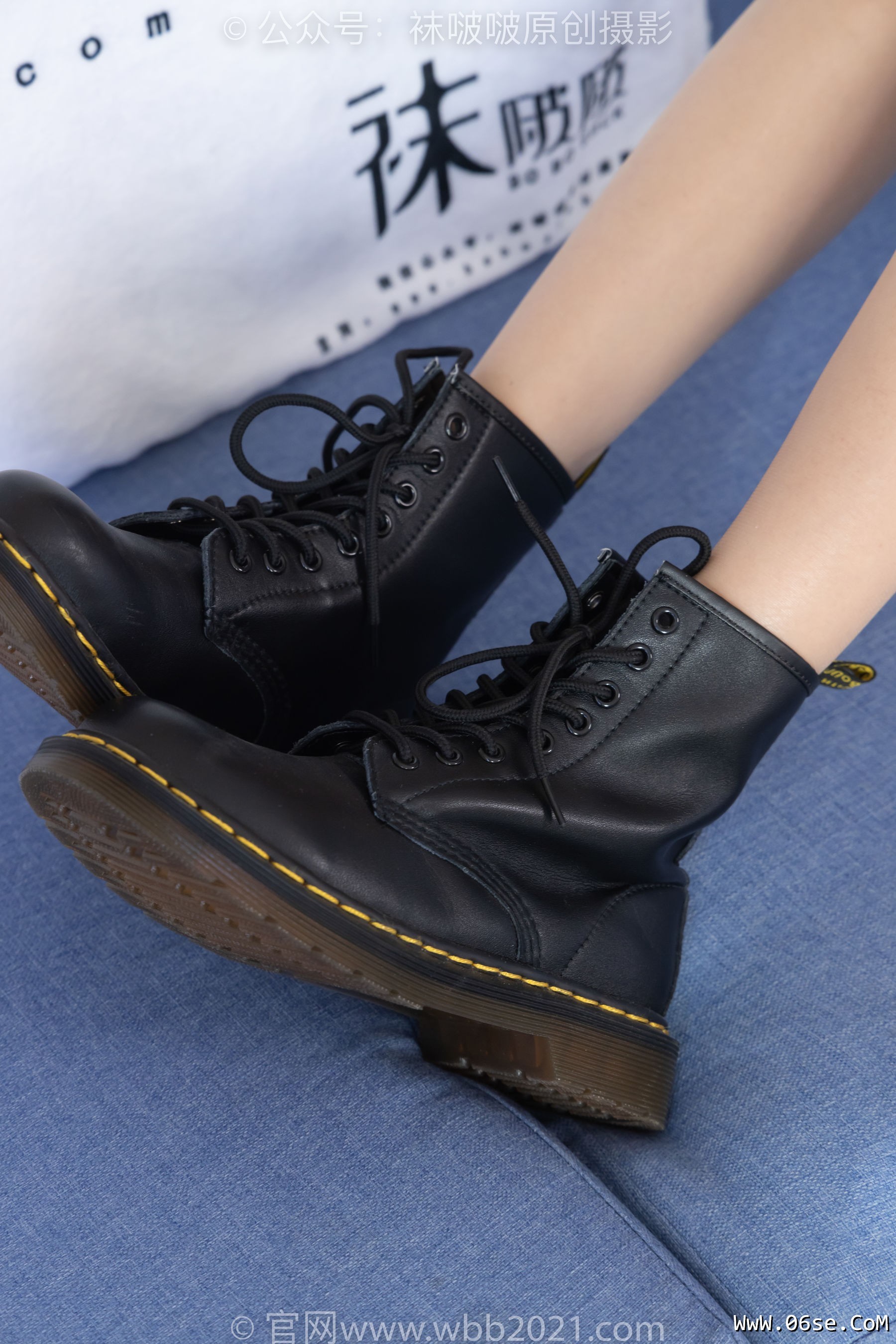 图片[105]-BoBoSocks袜啵啵 No.316 稚予 -运动鞋、马丁靴、肉丝[160P]-六色网