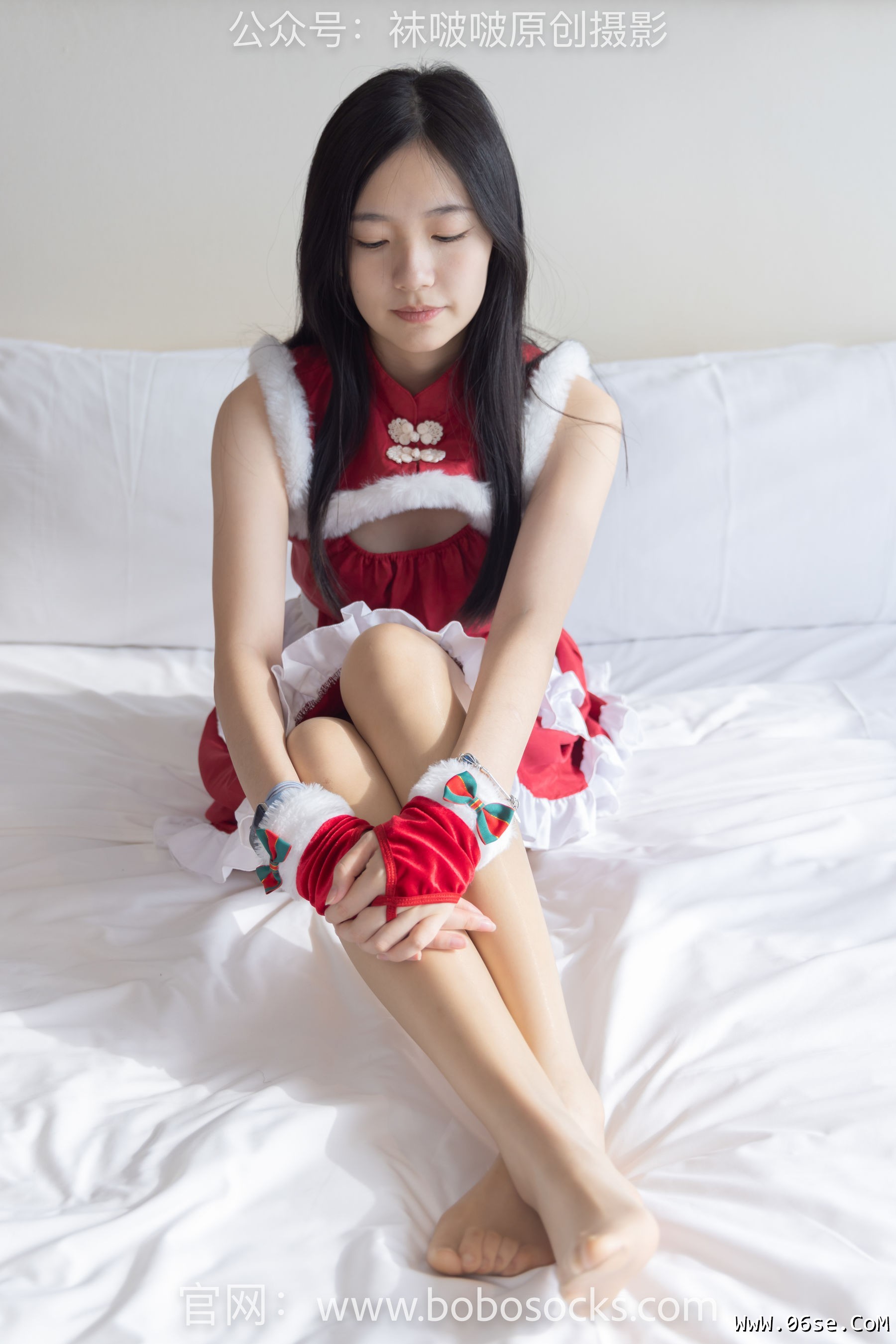 图片[109]-BoBoSocks袜啵啵 No.153 小甜豆-华伦天奴高跟鞋、油亮肉丝、油亮白丝、圣诞服[140P]-六色网