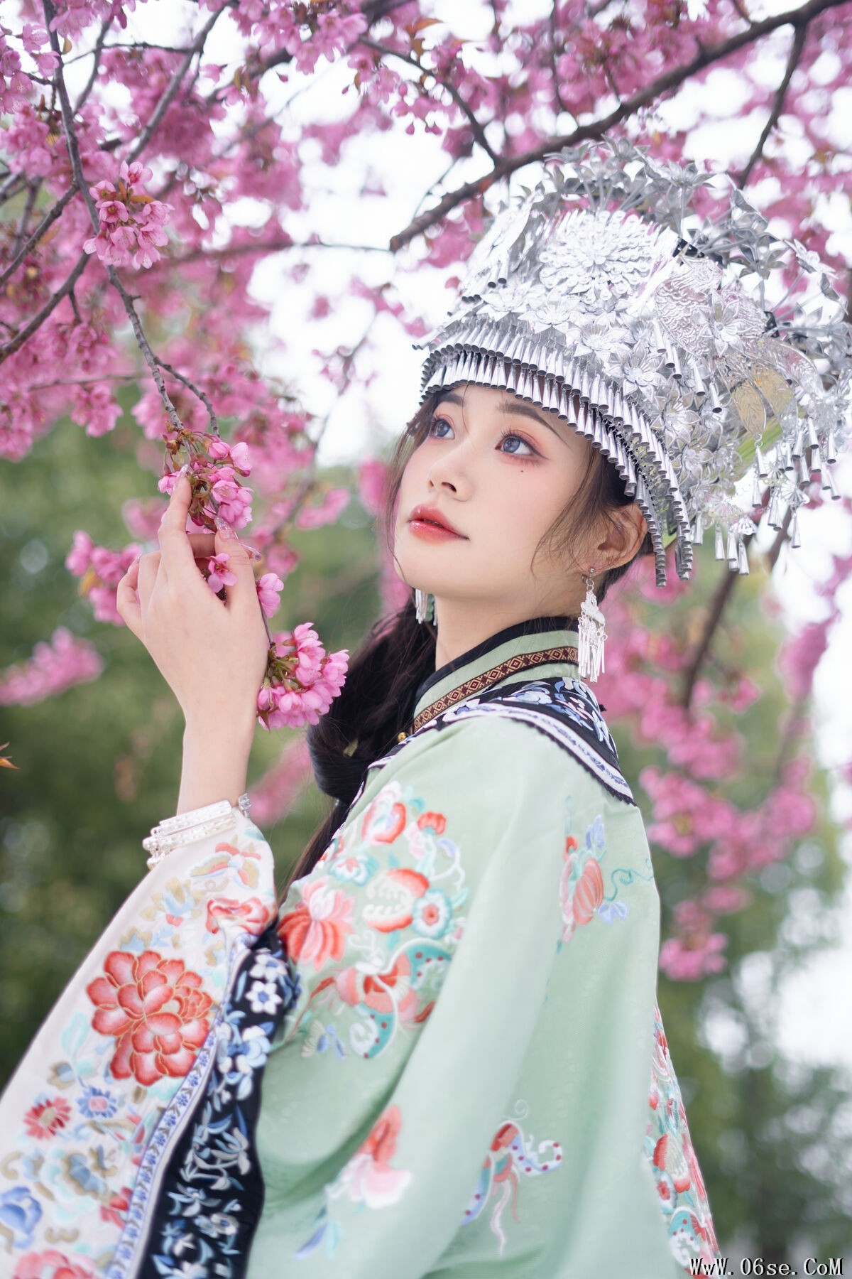 图片[5]-YiTuYu艺图语 Vol.6686 Yan Zi Shi Dong Dong Ya[24P]-六色网