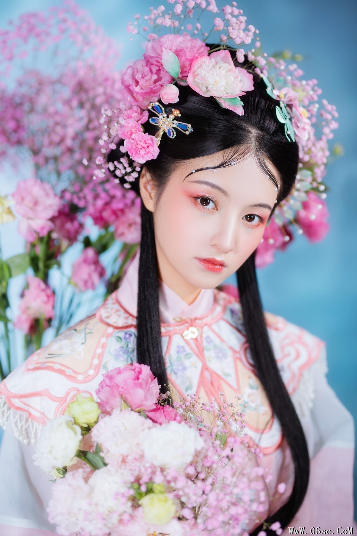 图片[24]-YiTuYu艺图语 Vol.4153 Pei Pei[26P]-六色网