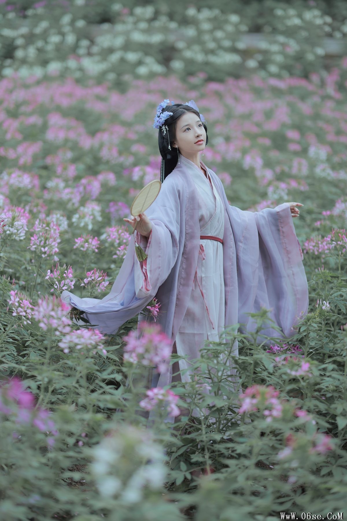 图片[4]-YiTuYu艺图语 Vol.3346 Xin Xin[23P]-六色网