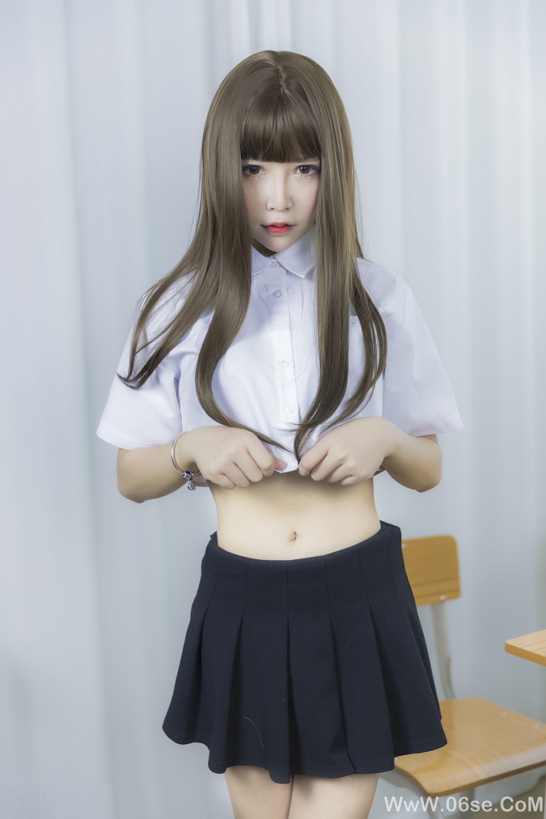 图片[41]-二次元妹子抱走莫子aa 等你下课[42P]-六色网