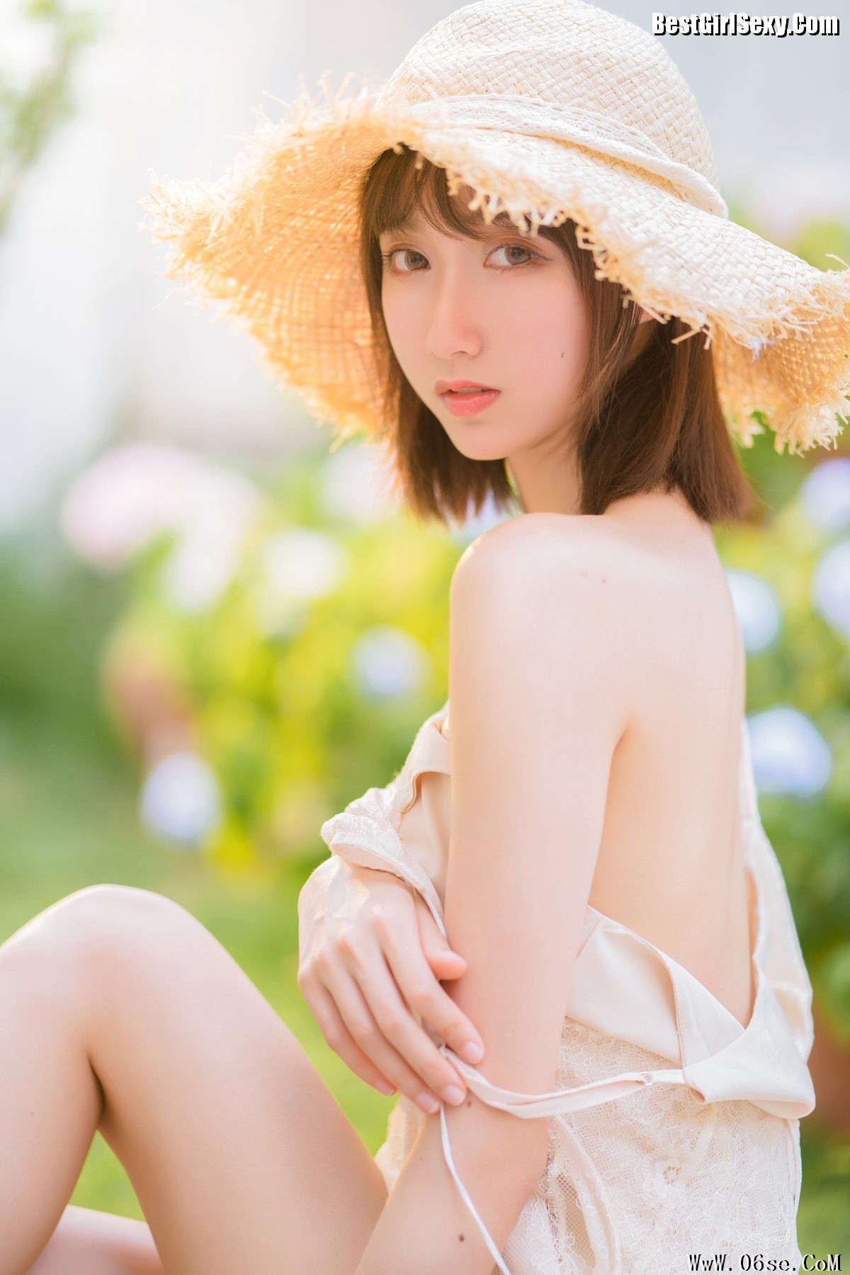 图片[12]-YiTuYu艺图语 Vol.4012 Mu Mian Mian VWV[28P]-六色网