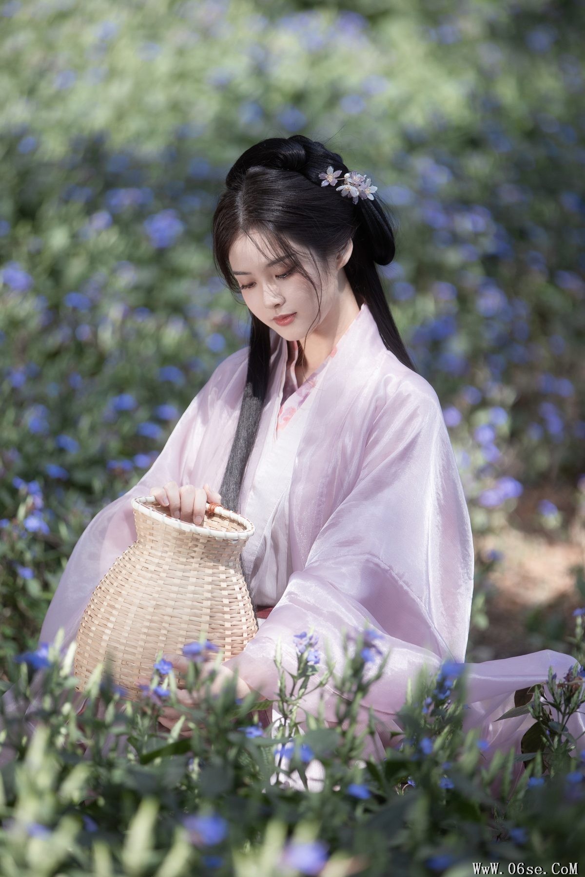 图片[26]-YiTuYu艺图语 Vol.3911 San Ye Jiang Jiang[47P]-六色网