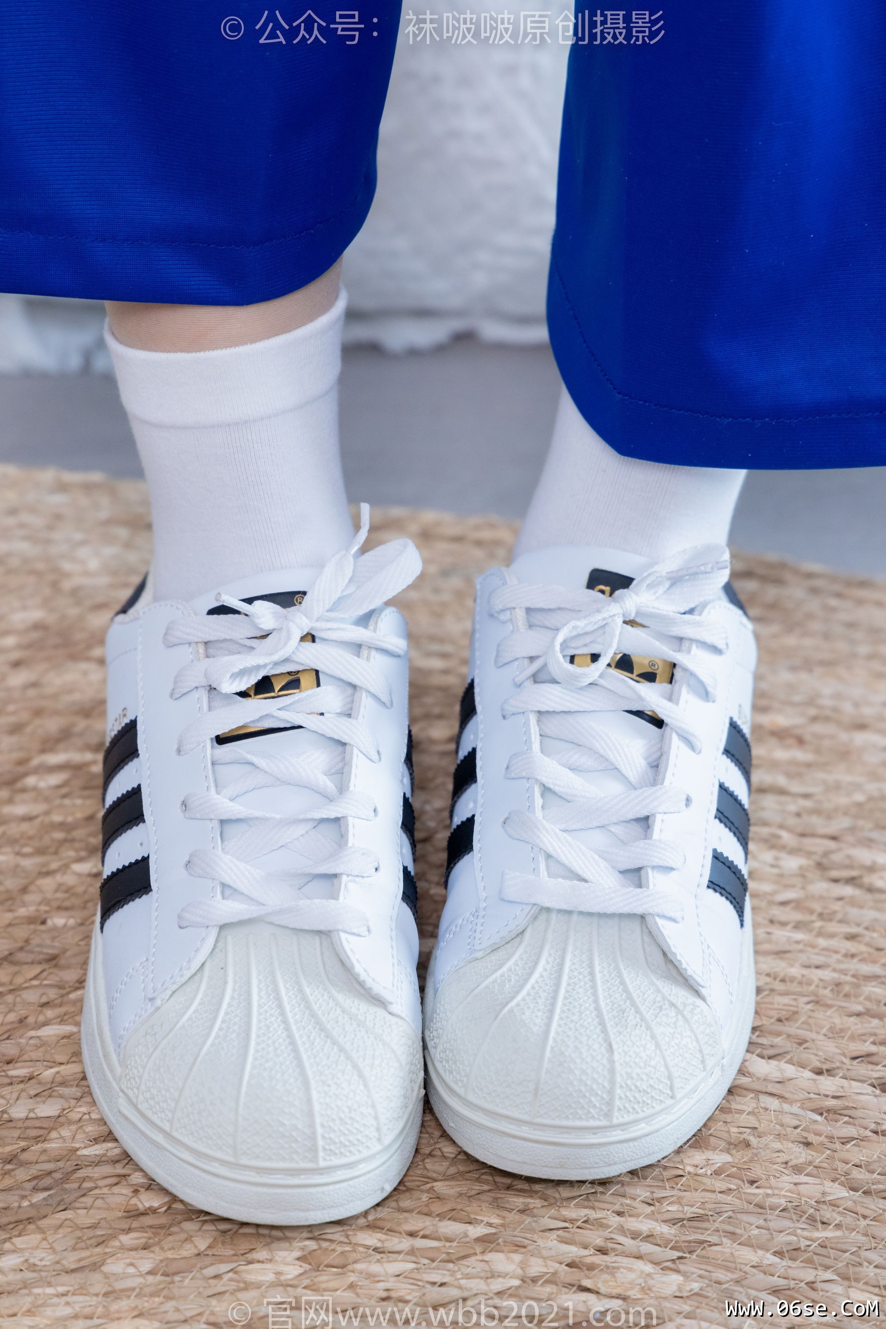 图片[118]-BoBoSocks袜啵啵 No.351 甜甜圈 -板鞋、白棉袜、肉丝、校服裤里丝[150P]-六色网