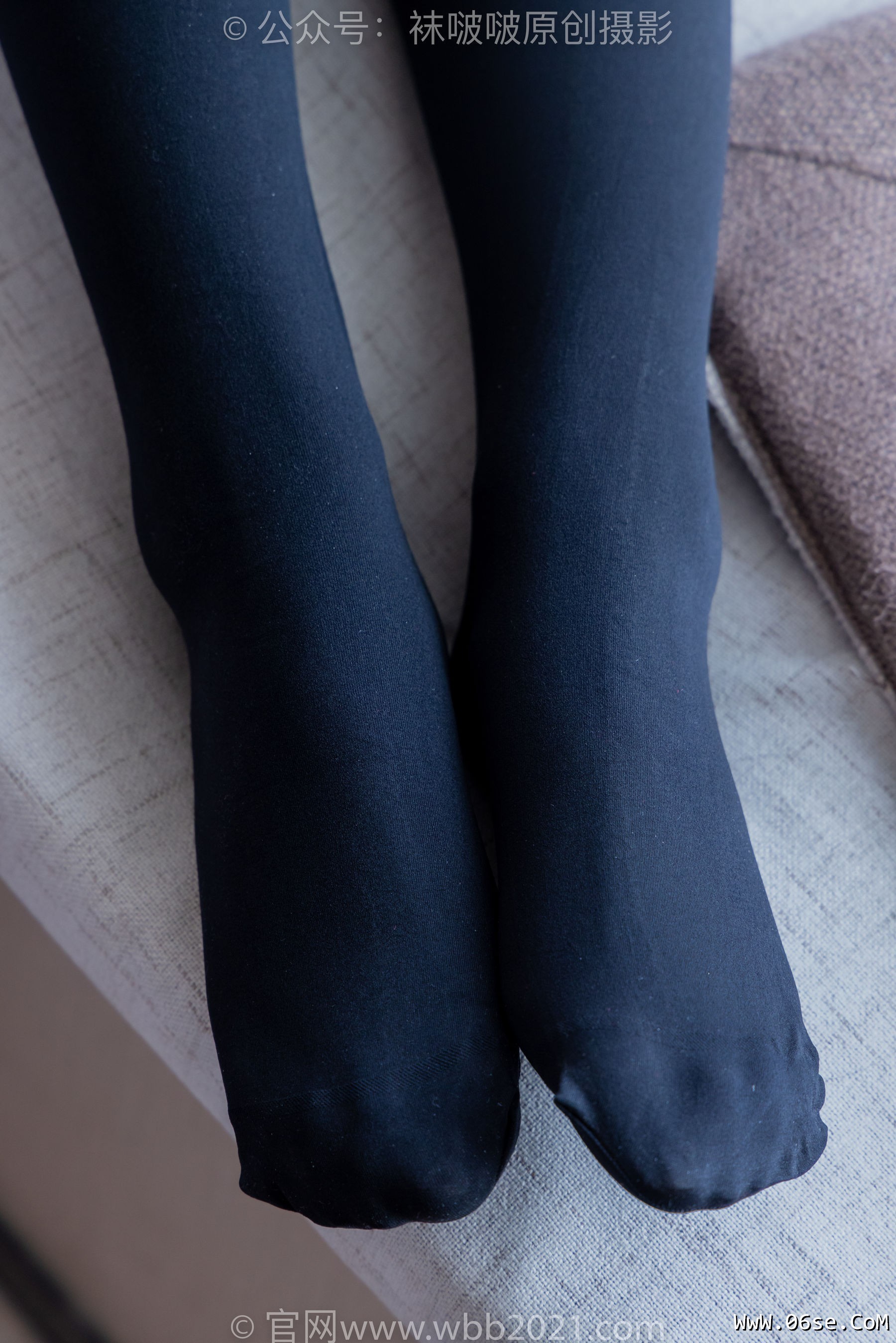 图片[74]-BoBoSocks袜啵啵 No.390 甜甜圈 -板鞋、厚黑丝大腿袜、厚白丝大腿袜[148P]-六色网