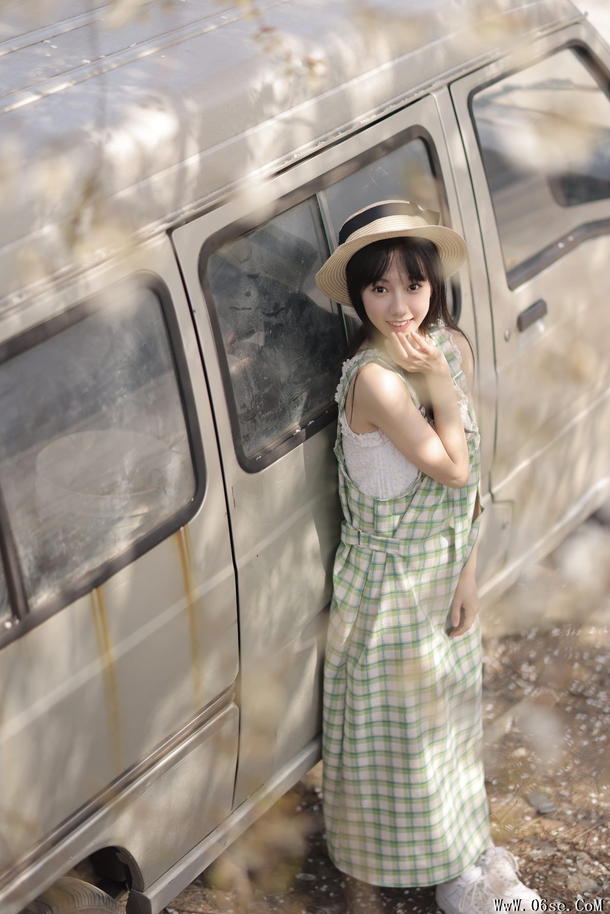 图片[32]-YiTuYu艺图语 Vol.3924 Yi Ke Hao Kun De Ya[43P]-六色网